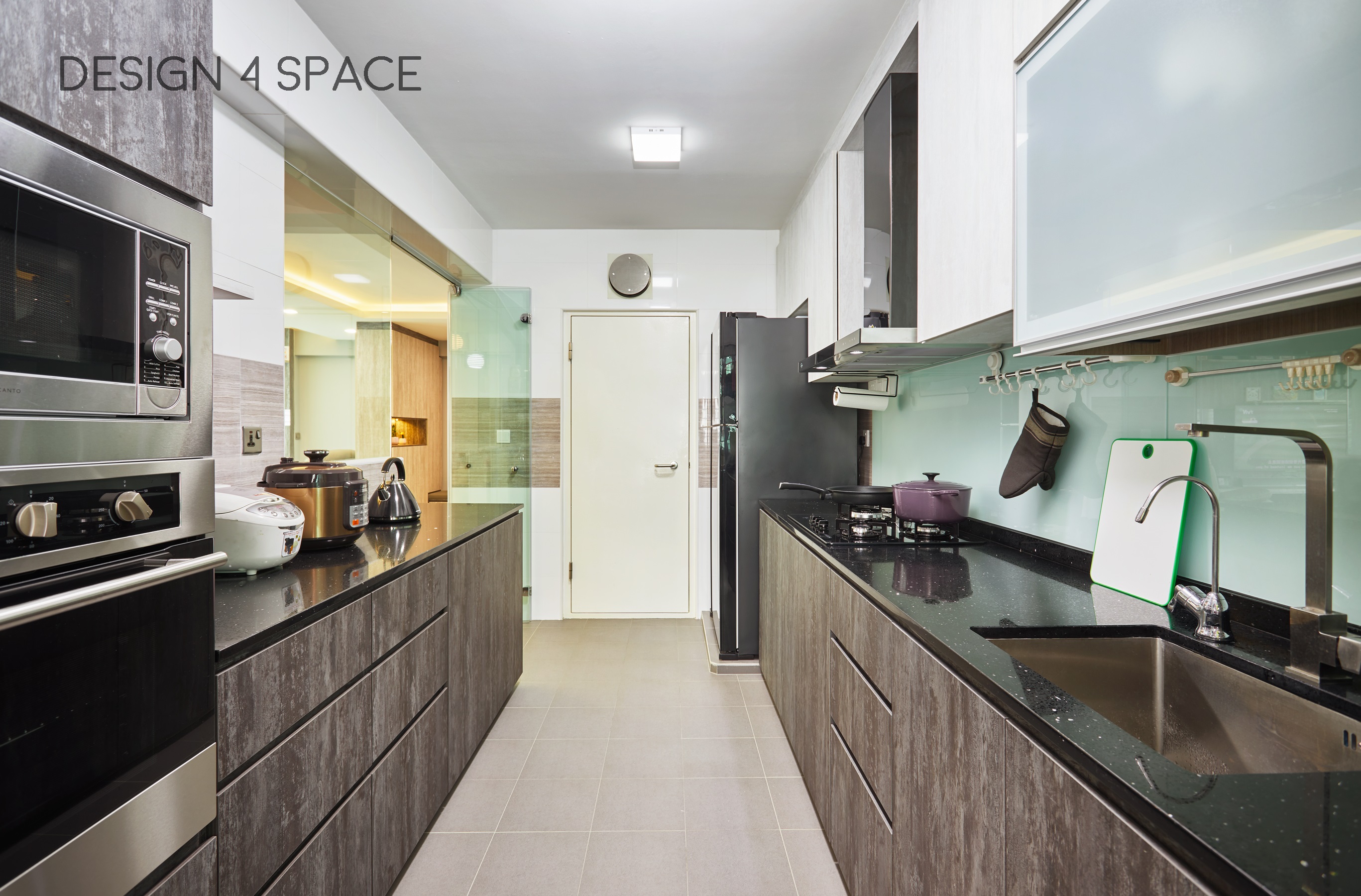 Contemporary, Modern Design - Kitchen - HDB 5 Room - Design by Design 4 Space Pte Ltd