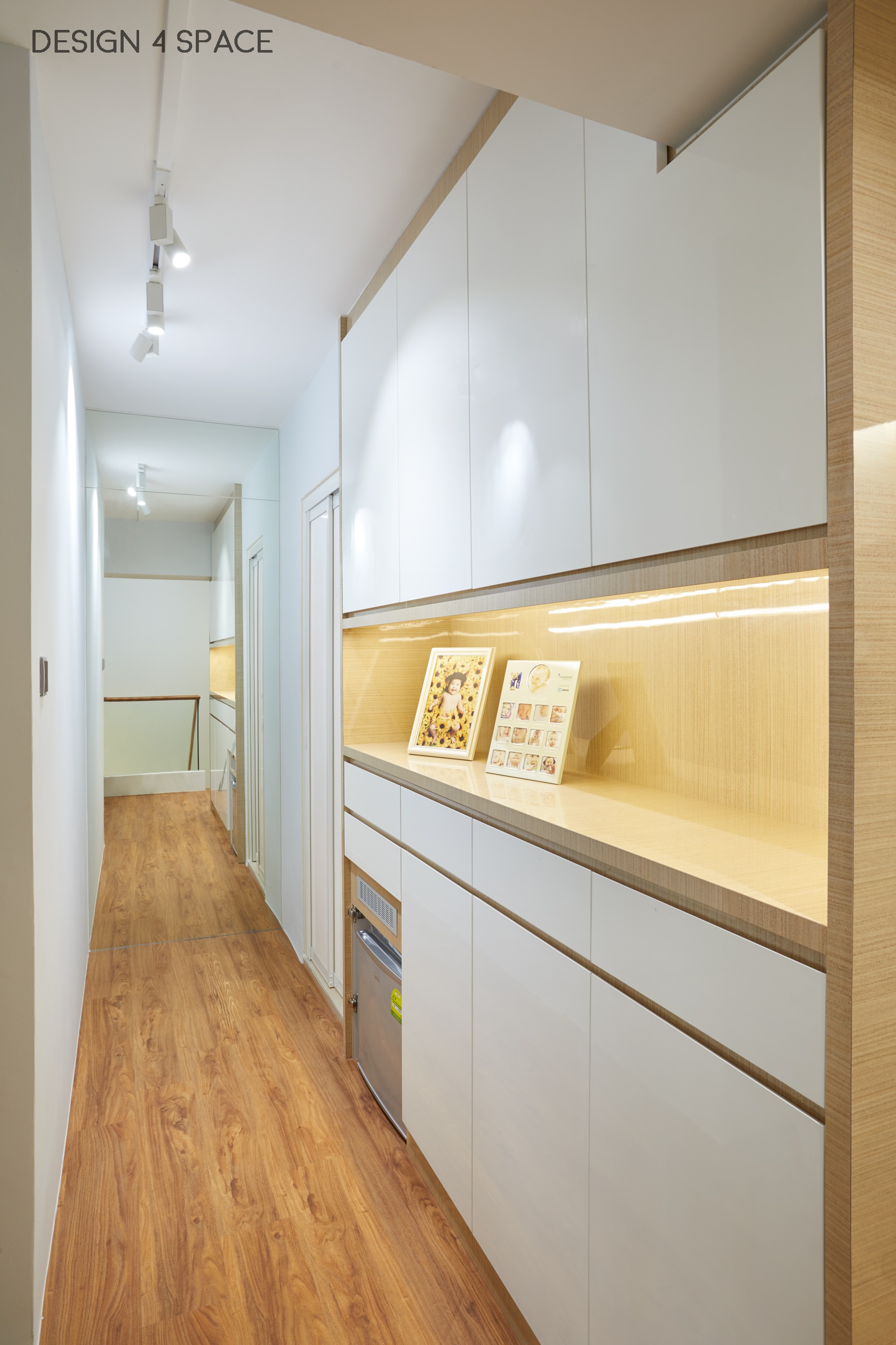 Contemporary Design - Bedroom - HDB Executive Apartment - Design by Design 4 Space Pte Ltd