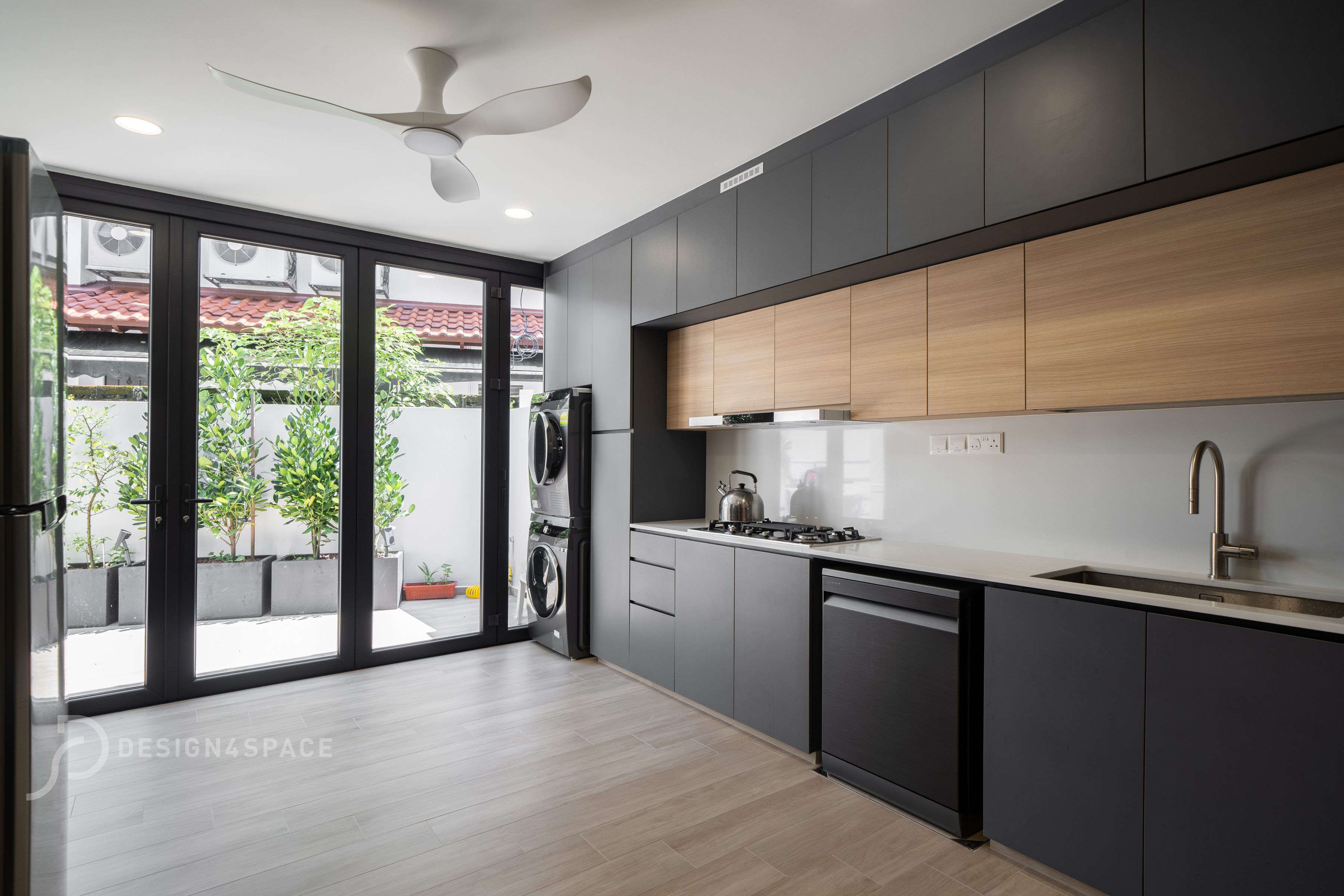 Contemporary, Modern Design - Kitchen - Landed House - Design by Design 4 Space Pte Ltd