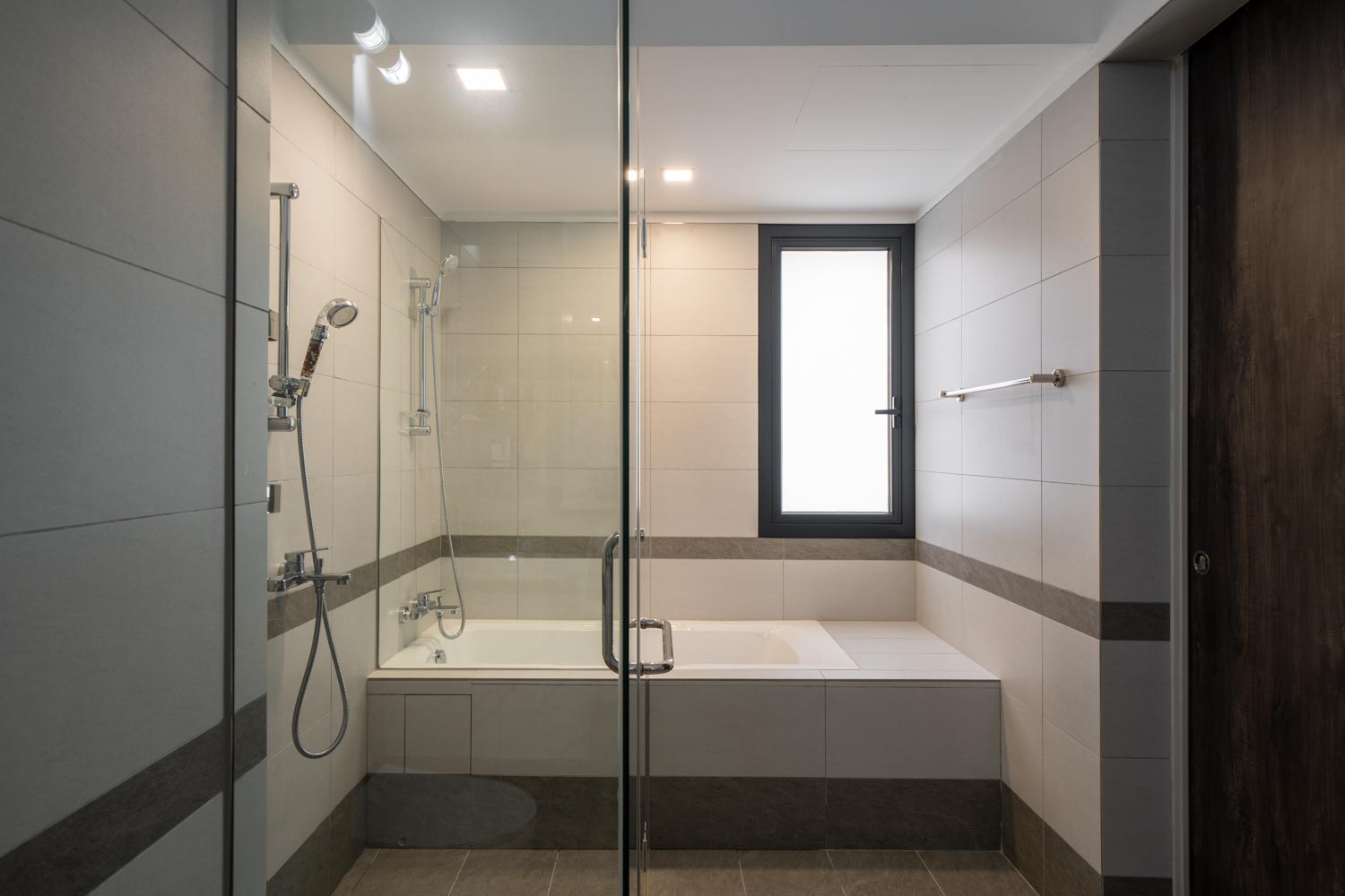 Contemporary, Modern, Others Design - Bathroom - Landed House - Design by Design 4 Space Pte Ltd