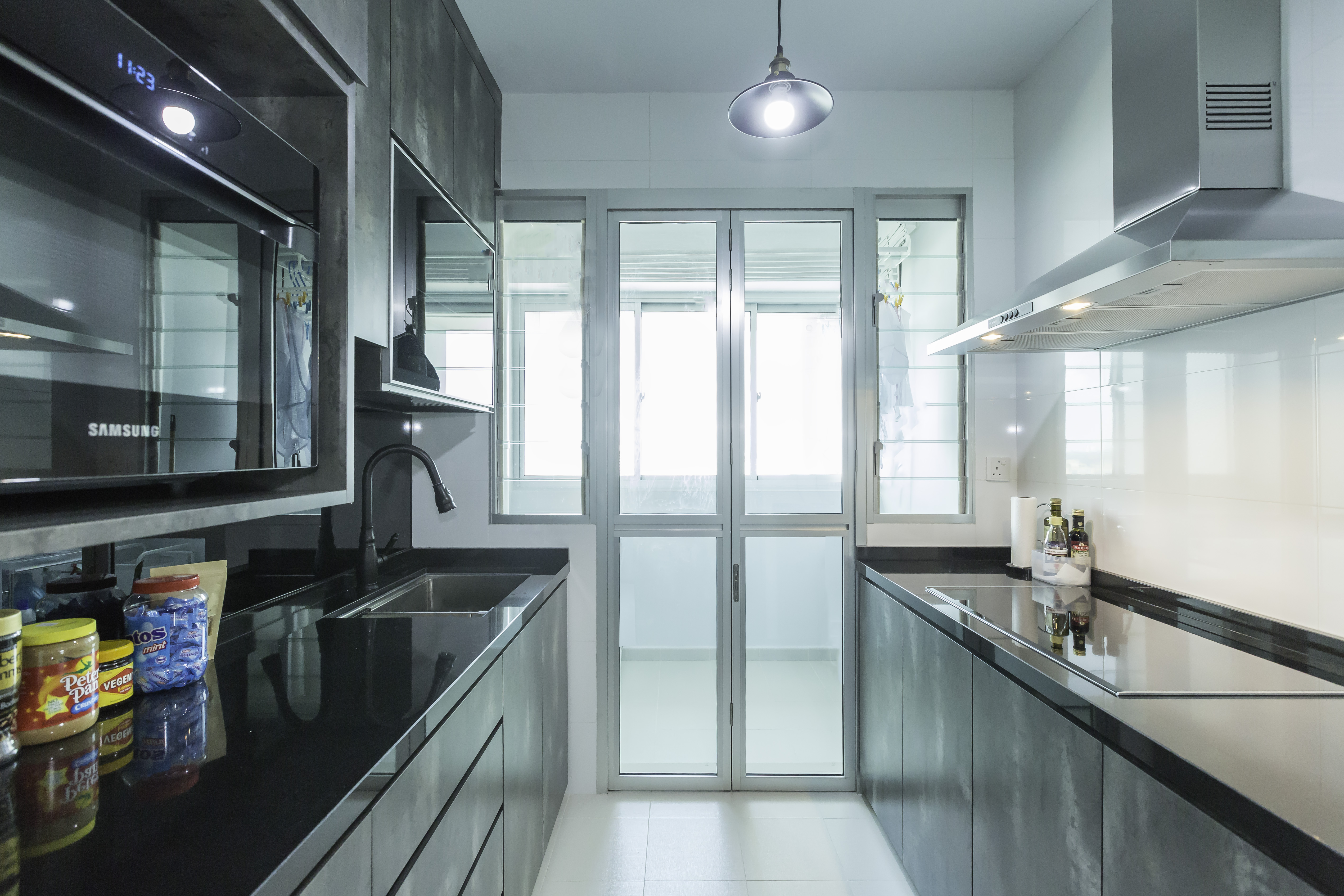 Industrial Design - Kitchen - HDB 3 Room - Design by Design 4 Space Pte Ltd