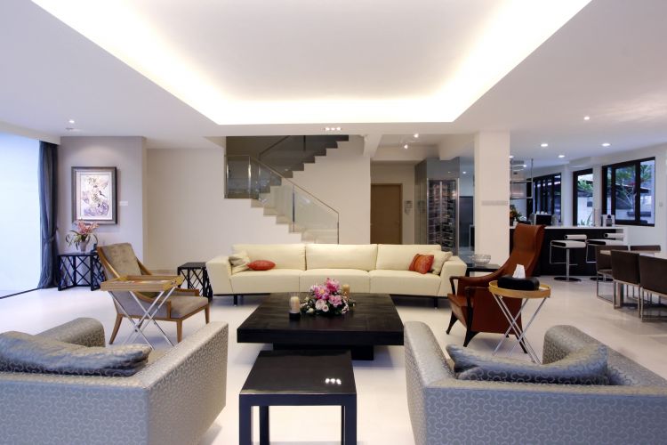 Contemporary, Modern Design - Living Room - Landed House - Design by Designscale Pte Ltd