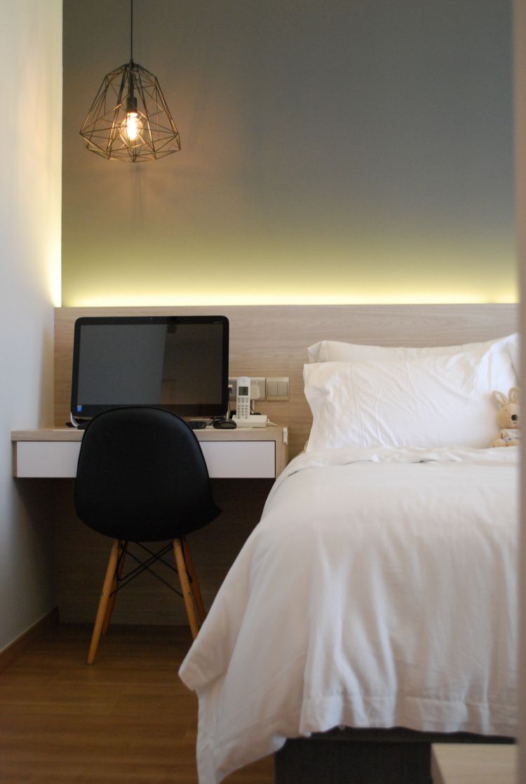 Modern, Scandinavian Design - Bedroom - Condominium - Design by Designscale Pte Ltd