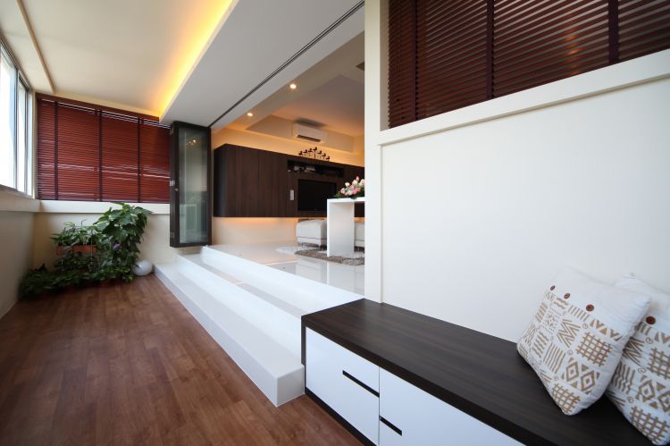 Classical Design - Balcony - HDB 3 Room - Design by Distinctidentity Pte Ltd