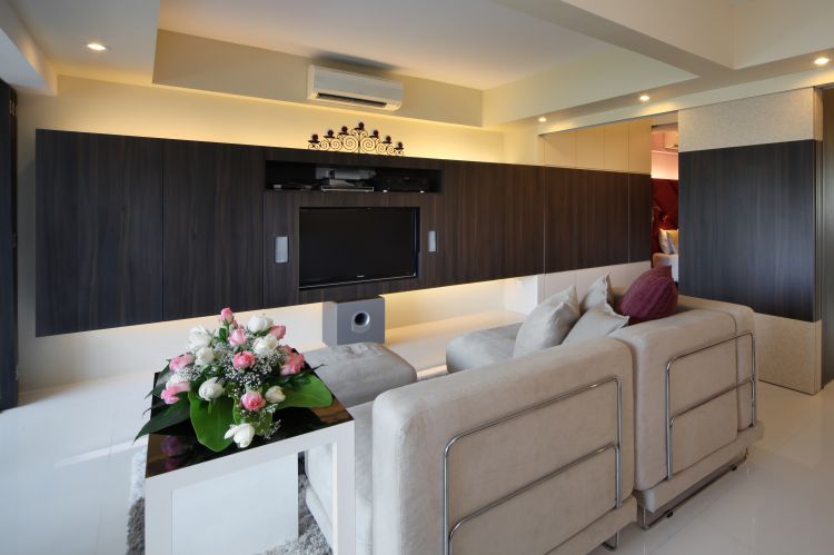 Classical Design - Living Room - HDB 3 Room - Design by Distinctidentity Pte Ltd