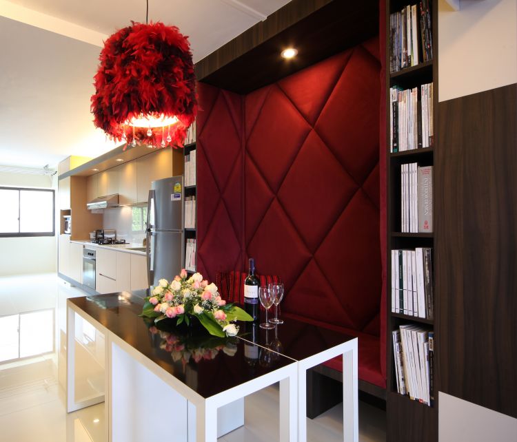 Classical Design - Dining Room - HDB 3 Room - Design by Distinctidentity Pte Ltd