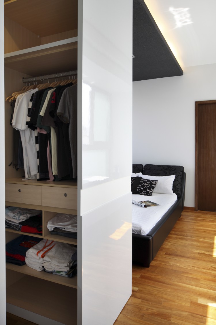 Contemporary Design - Bedroom - Condominium - Design by Distinctidentity Pte Ltd