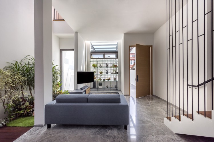 Contemporary Design - Living Room - Landed House - Design by Distinctidentity Pte Ltd