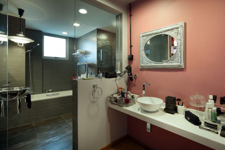 Country Design - Bathroom - Condominium - Design by Distinctidentity Pte Ltd
