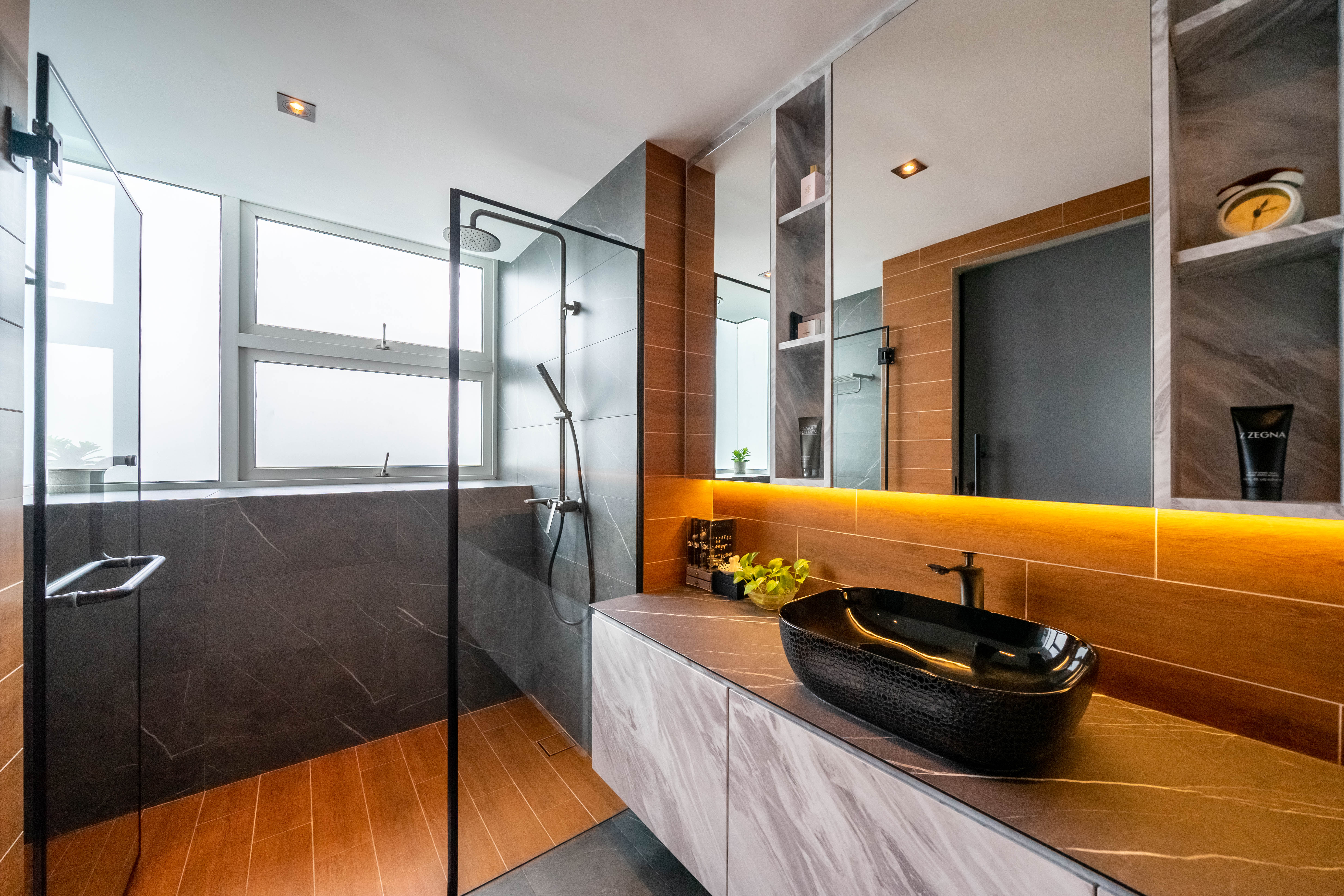 Contemporary, Minimalist Design - Bathroom - Condominium - Design by Dots n Tots Interior Pte Ltd