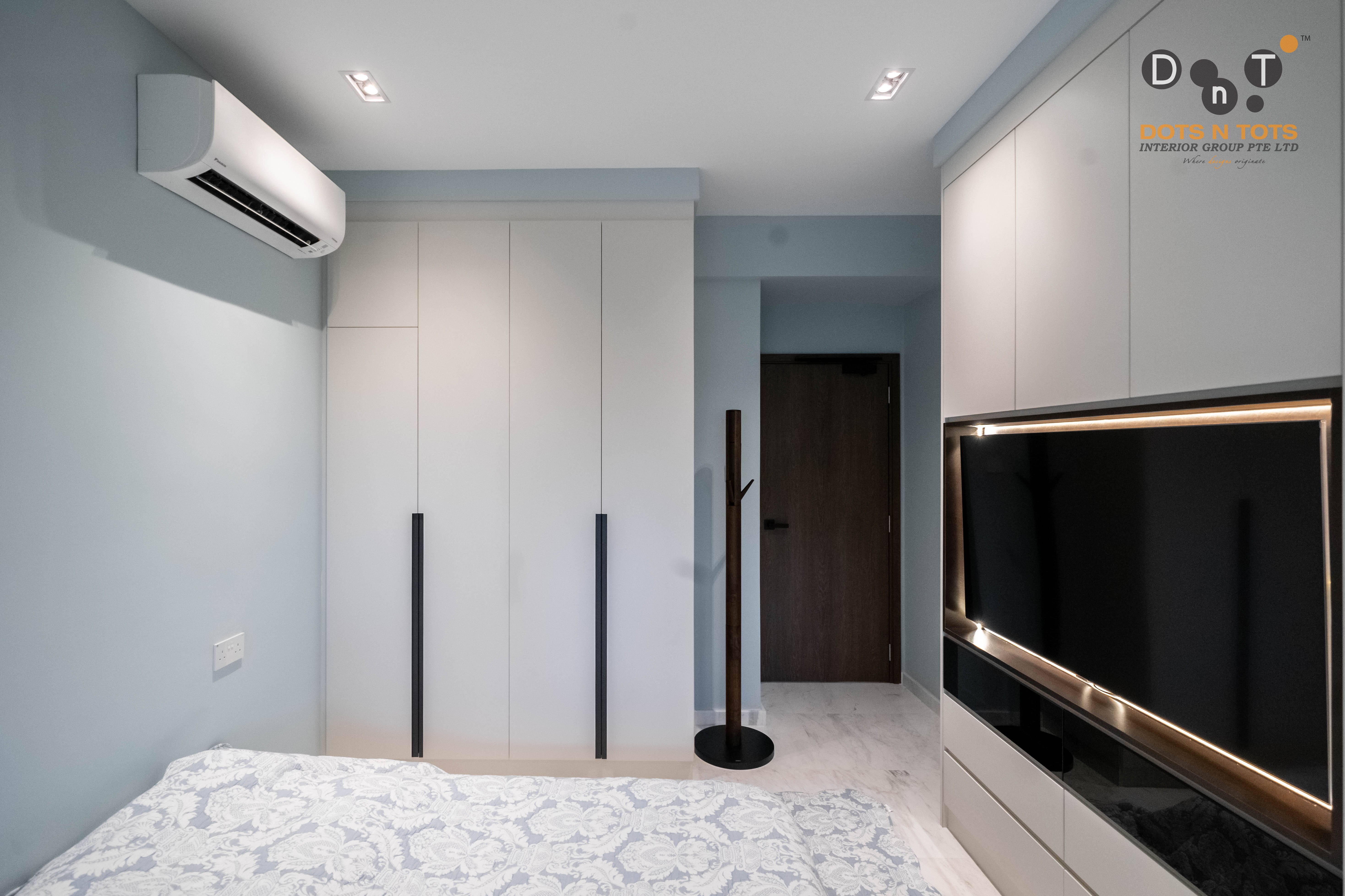 Contemporary, Modern Design - Bedroom - Condominium - Design by Dots n Tots Interior Pte Ltd