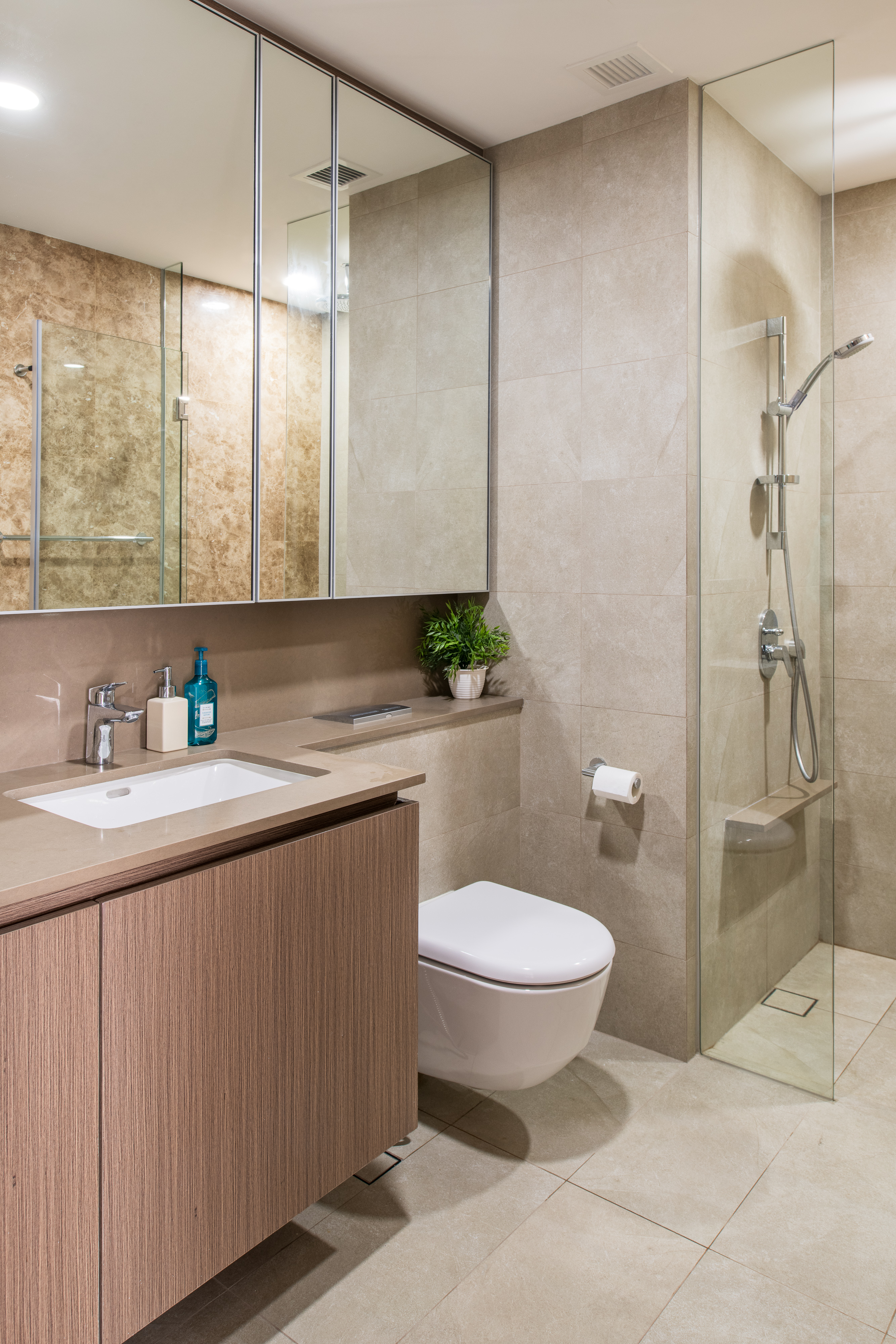 Eclectic, Modern Design - Bathroom - Condominium - Design by Dots n Tots Interior Pte Ltd