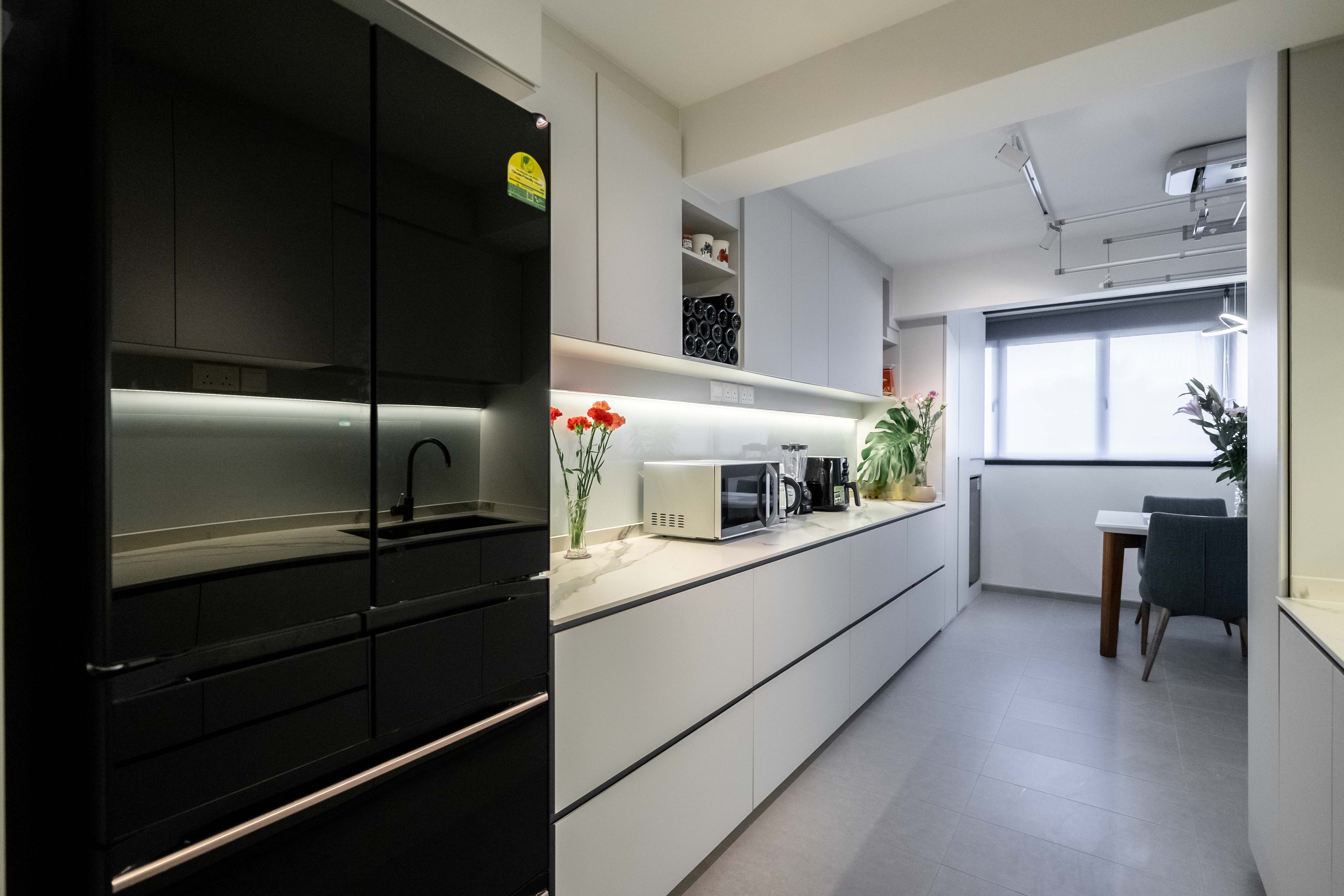 Modern Design - Kitchen - HDB 3 Room - Design by Dots n Tots Interior Pte Ltd