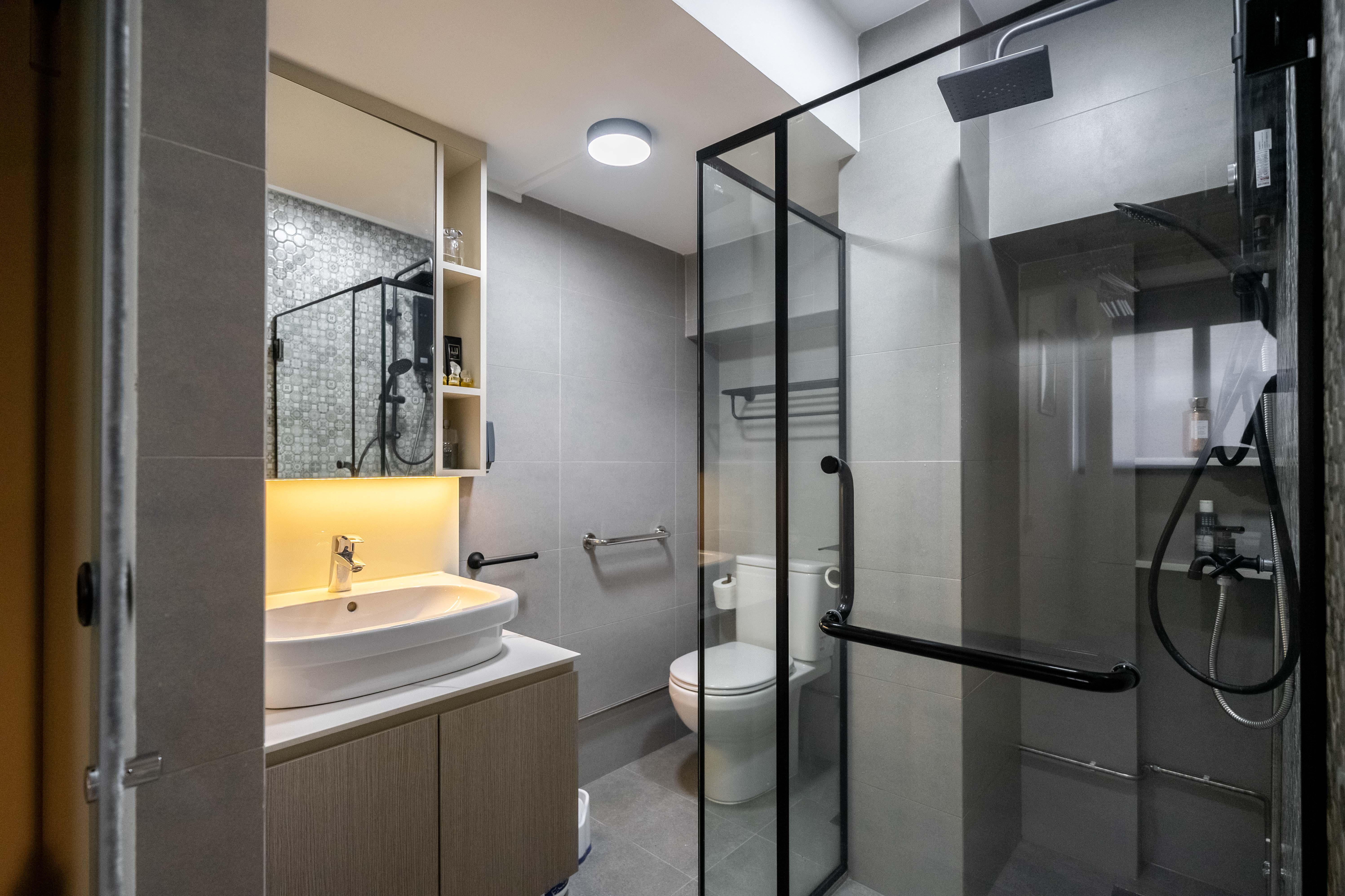 Modern Design - Bathroom - HDB 3 Room - Design by Dots n Tots Interior Pte Ltd