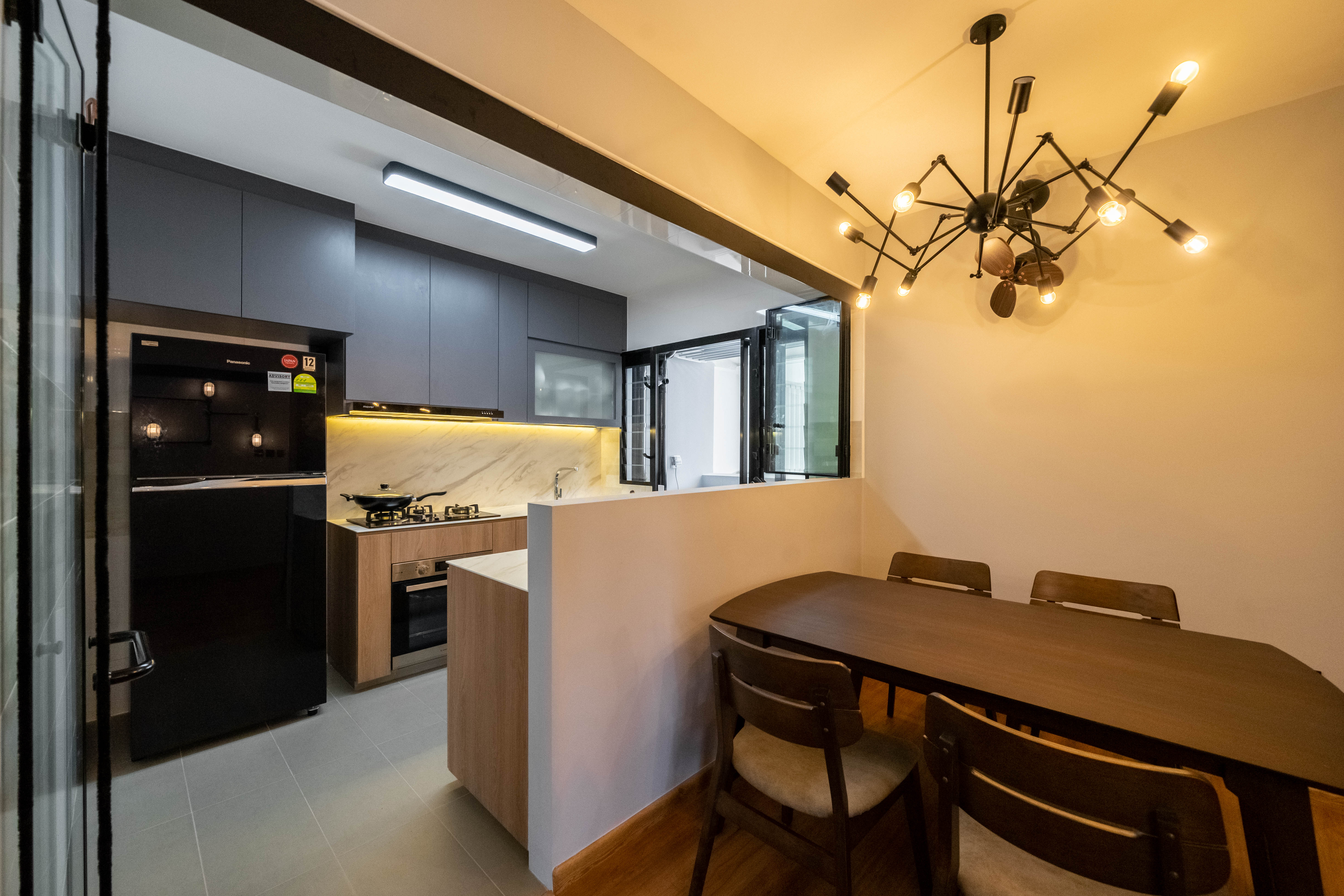 Contemporary, Modern Design - Dining Room - HDB 4 Room - Design by Dots n Tots Interior Pte Ltd