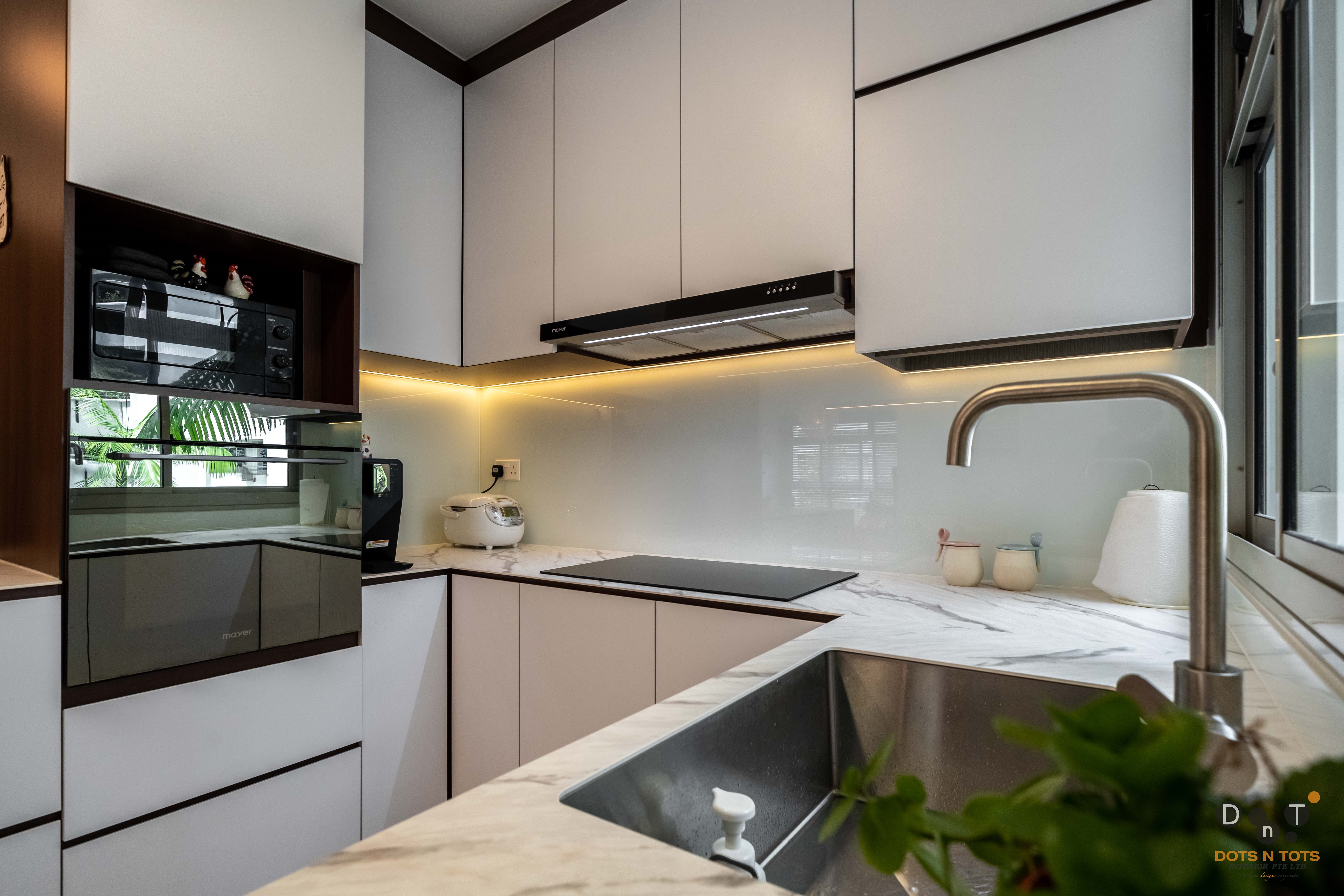 Modern Design - Kitchen - HDB 4 Room - Design by Dots n Tots Interior Pte Ltd