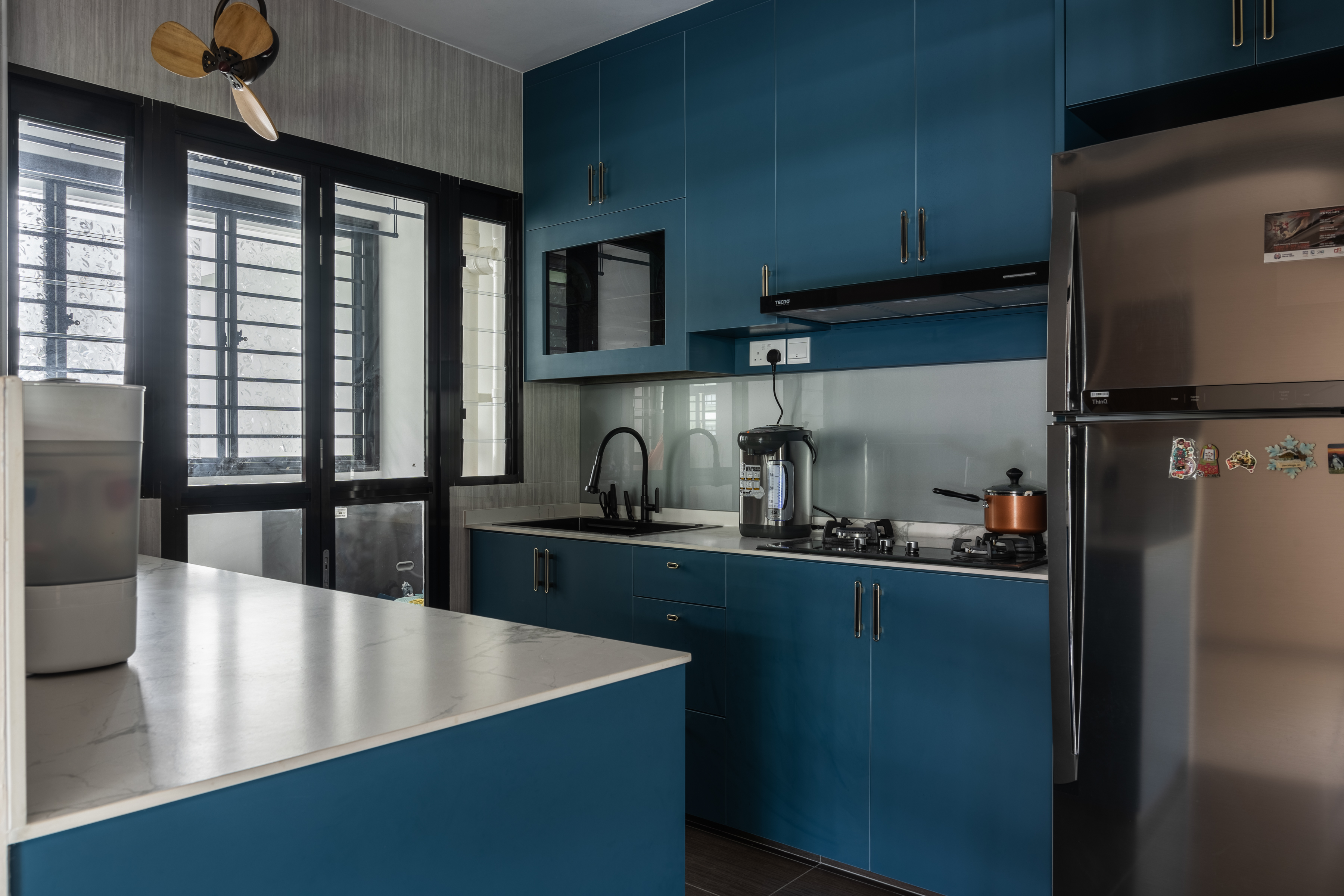 Contemporary Design - Kitchen - HDB 4 Room - Design by Dots n Tots Interior Pte Ltd