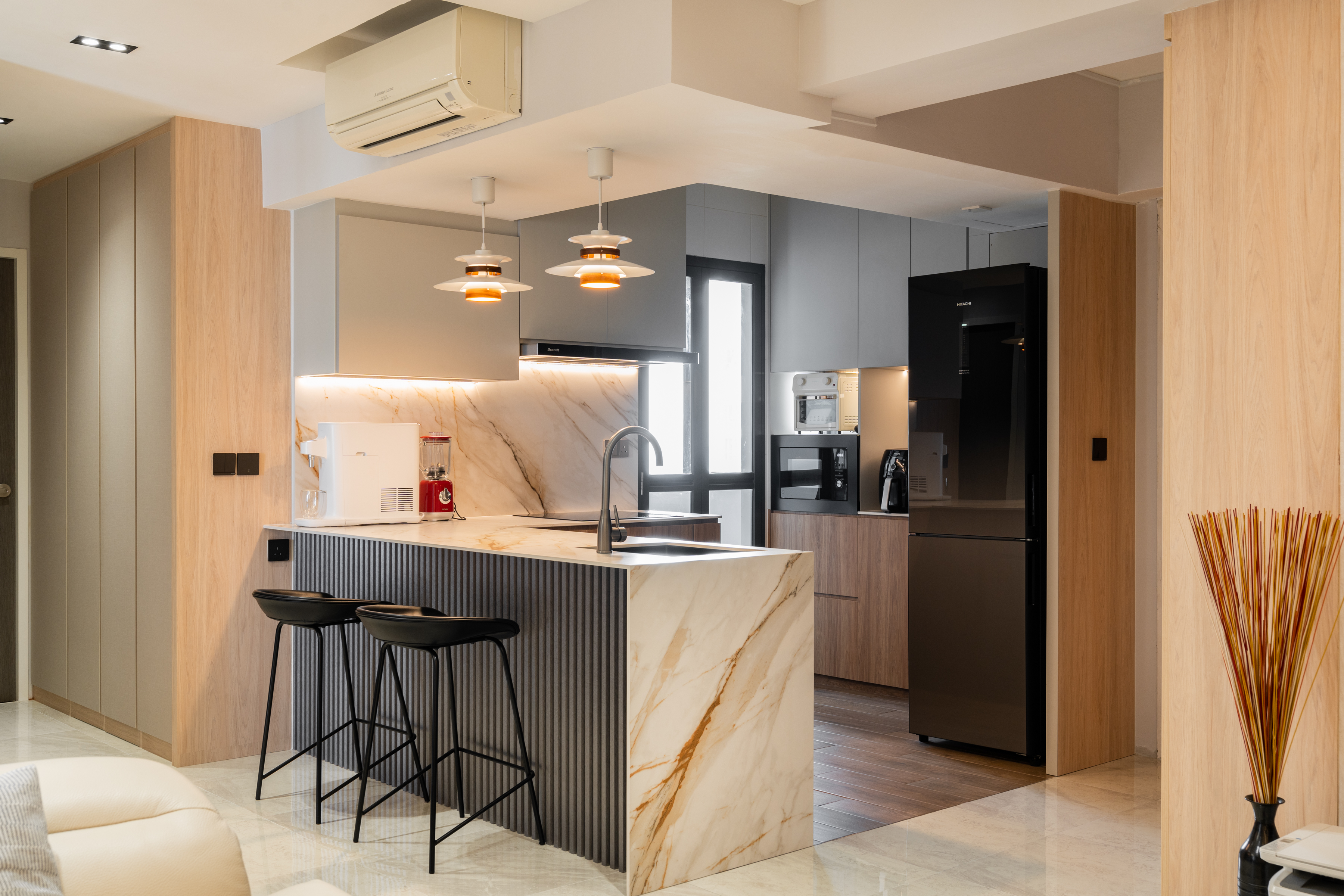 Contemporary Design - Kitchen - HDB 4 Room - Design by Dots n Tots Interior Pte Ltd