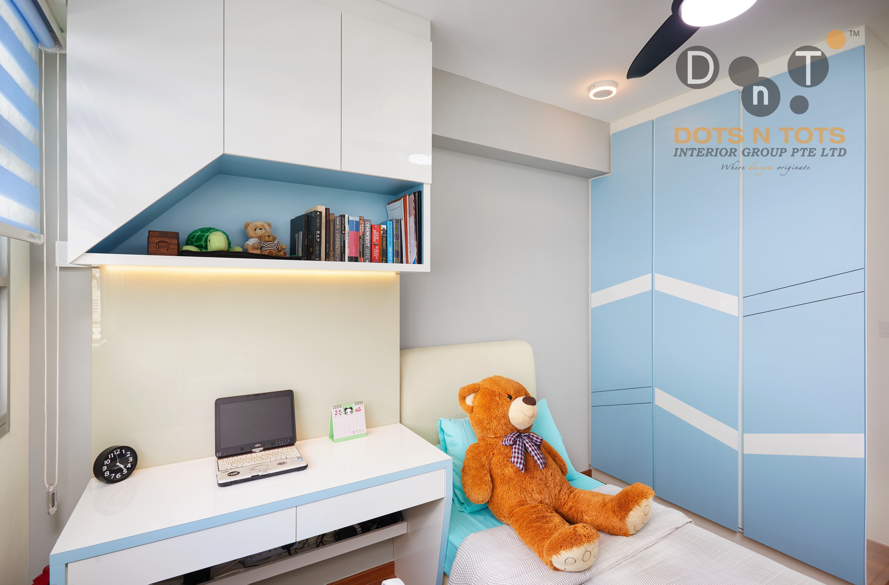 Modern Design - Bedroom - HDB 5 Room - Design by Dots n Tots Interior Pte Ltd