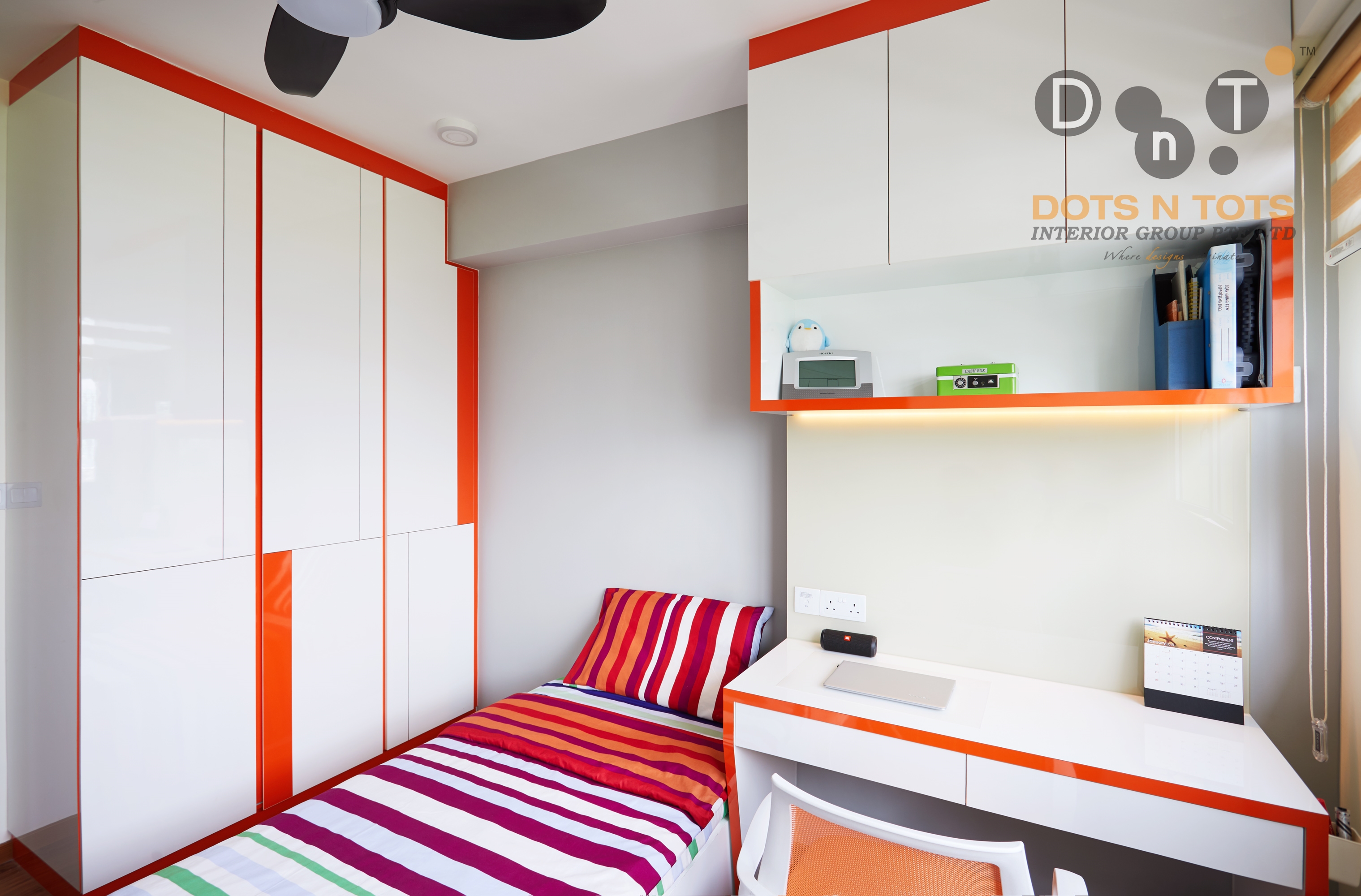 Modern Design - Bedroom - HDB 5 Room - Design by Dots n Tots Interior Pte Ltd