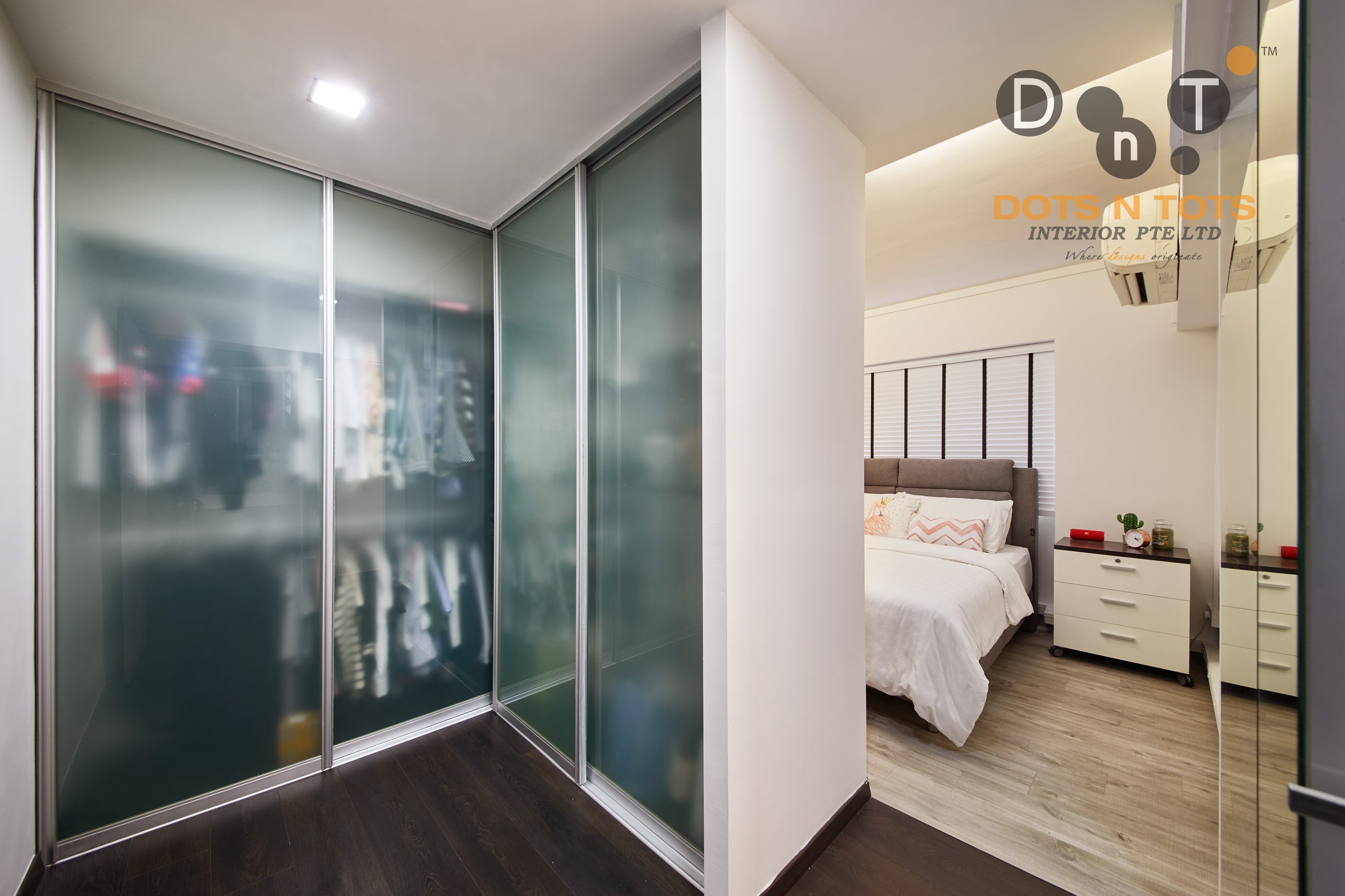 Contemporary, Minimalist Design - Bedroom - HDB 5 Room - Design by Dots n Tots Interior Pte Ltd