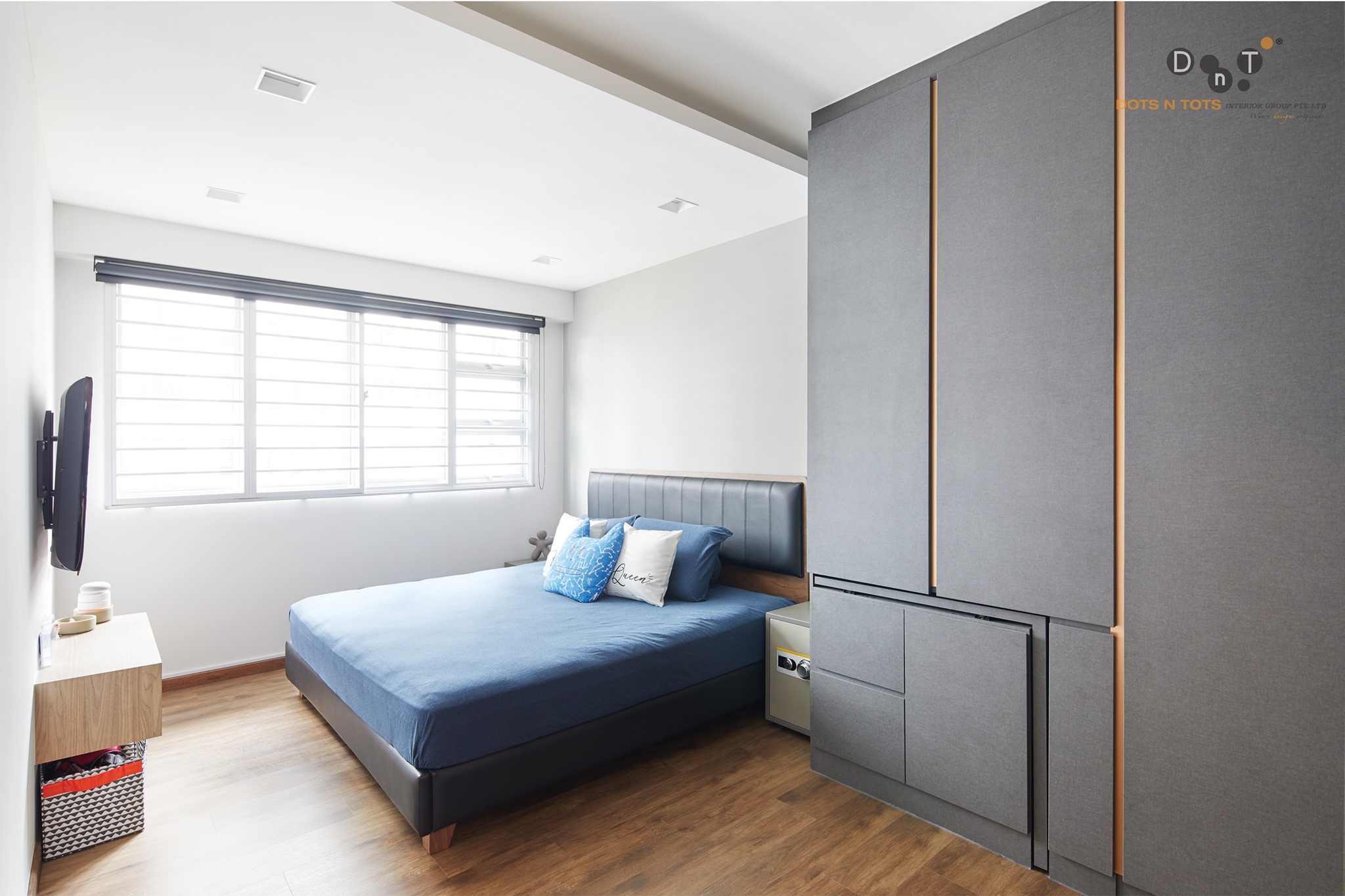 Contemporary, Modern Design - Bedroom - HDB 5 Room - Design by Dots n Tots Interior Pte Ltd