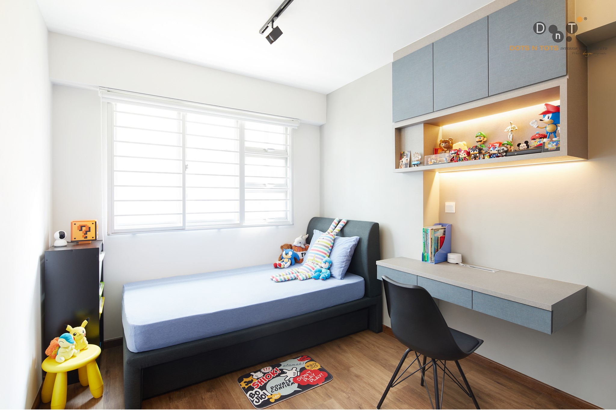 Contemporary, Modern Design - Bedroom - HDB 5 Room - Design by Dots n Tots Interior Pte Ltd