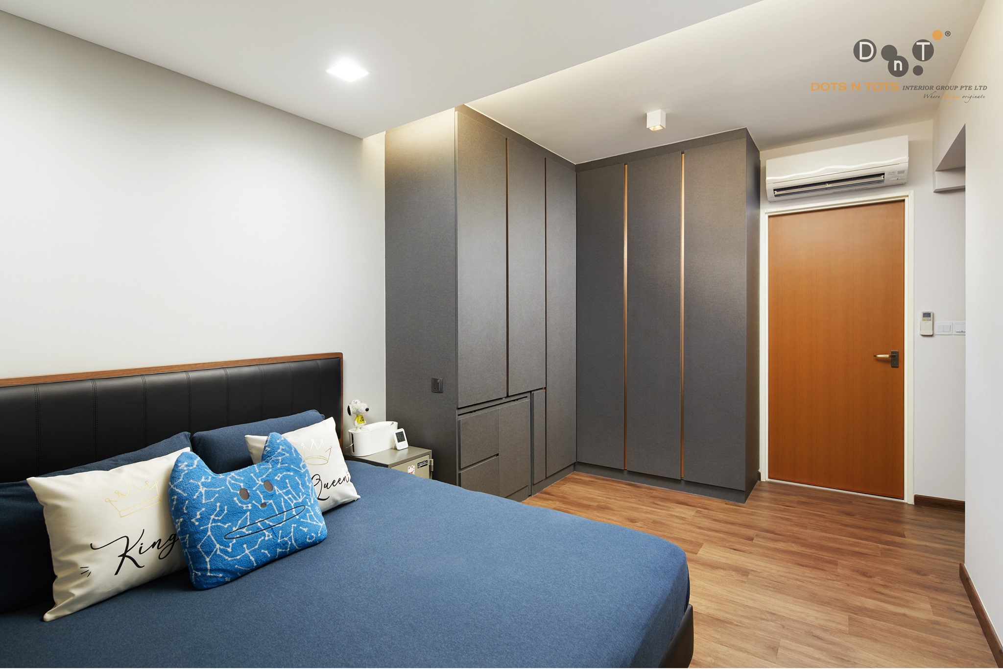 Contemporary, Modern Design - Bedroom - HDB 5 Room - Design by Dots n Tots Interior Pte Ltd