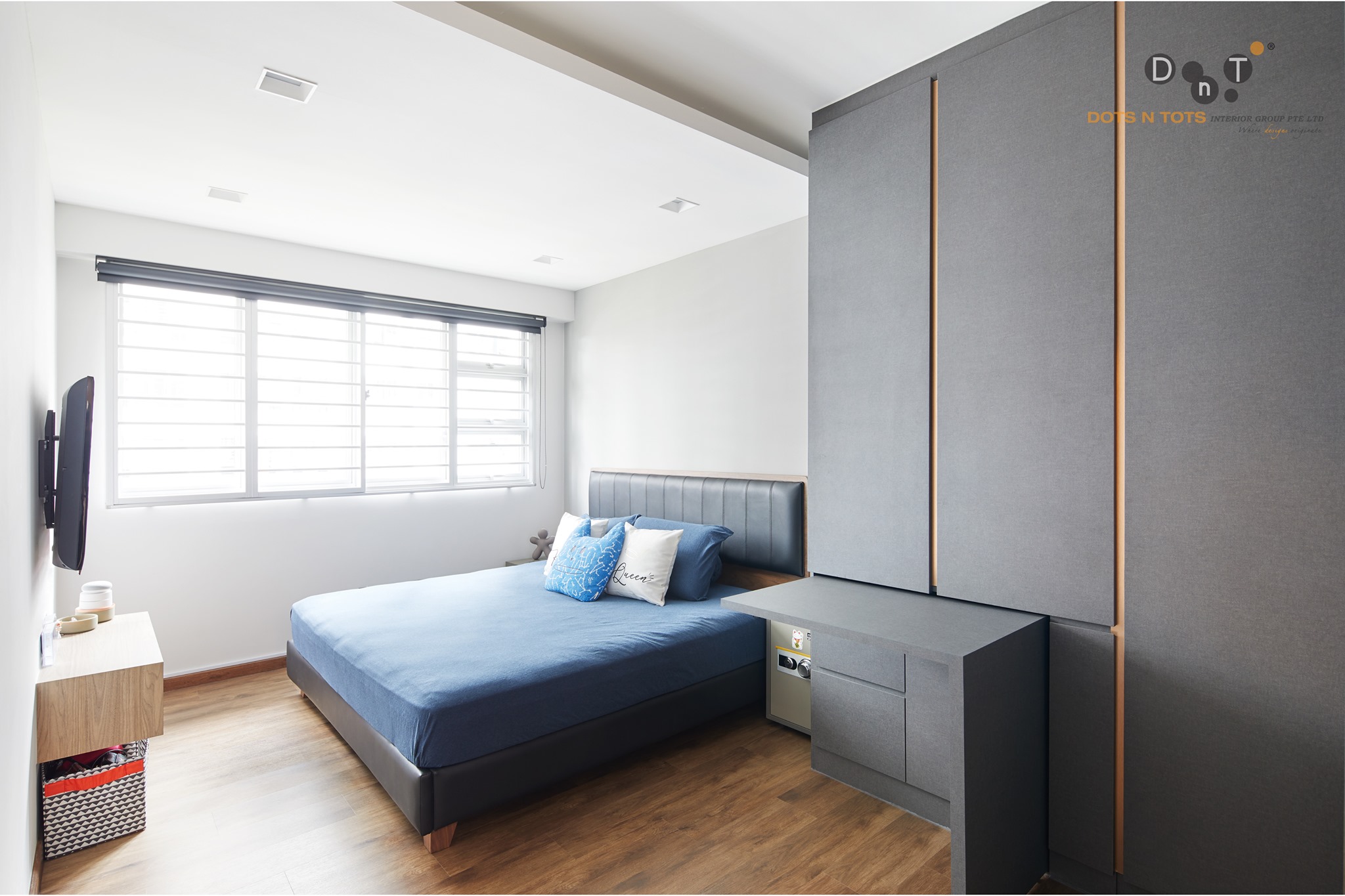 Contemporary, Modern Design - Bedroom - HDB 5 Room - Design by Dots n Tots Interior Pte Ltd