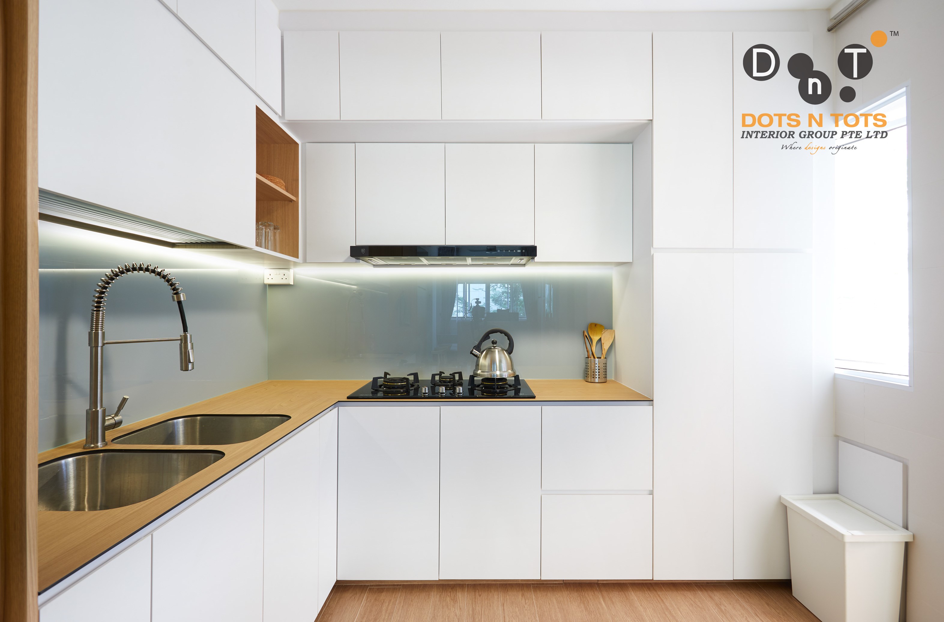 Minimalist Design - Kitchen - HDB 5 Room - Design by Dots n Tots Interior Pte Ltd