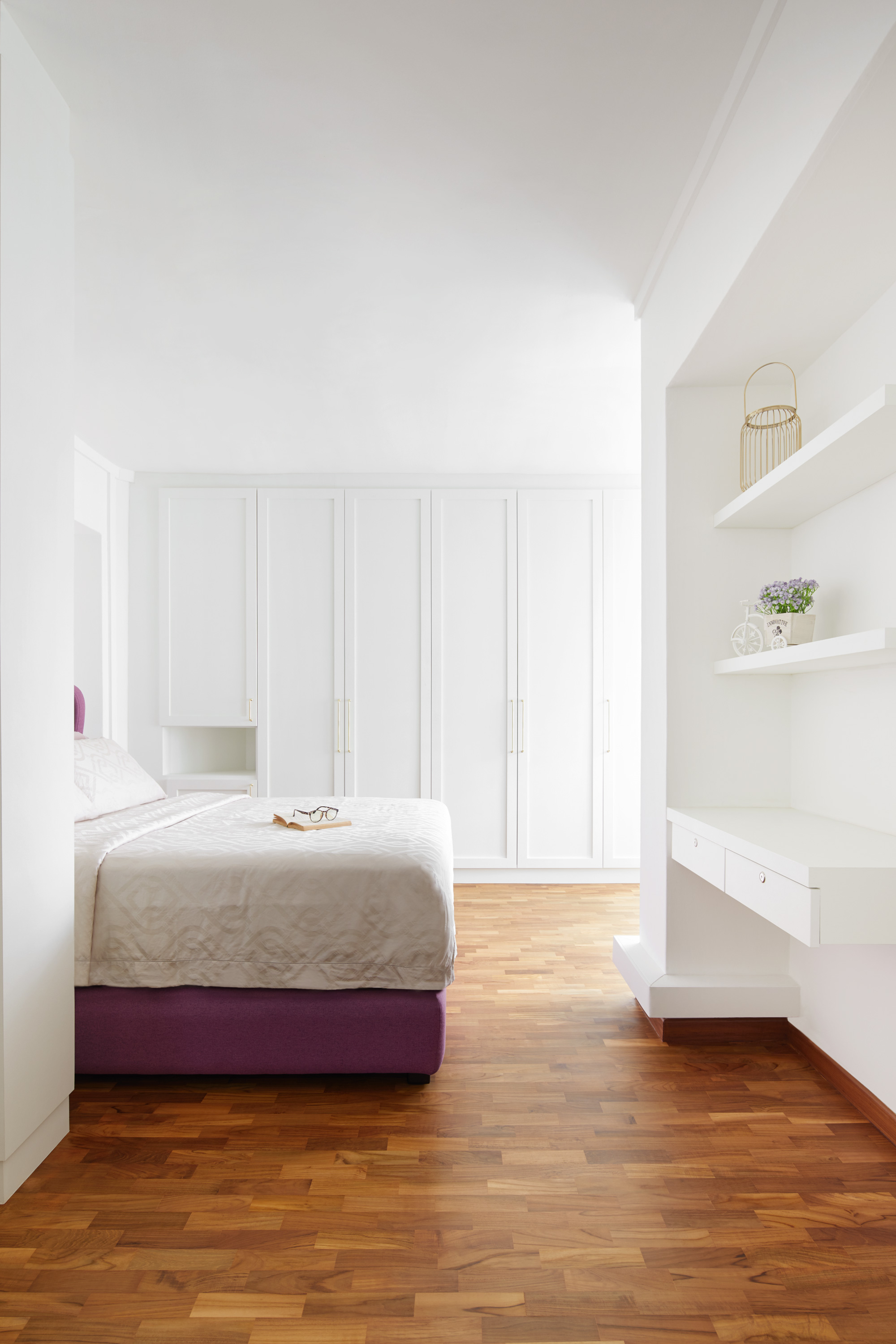 Contemporary, Modern Design - Bedroom - HDB 5 Room - Design by Dots n Tots Interior Pte Ltd