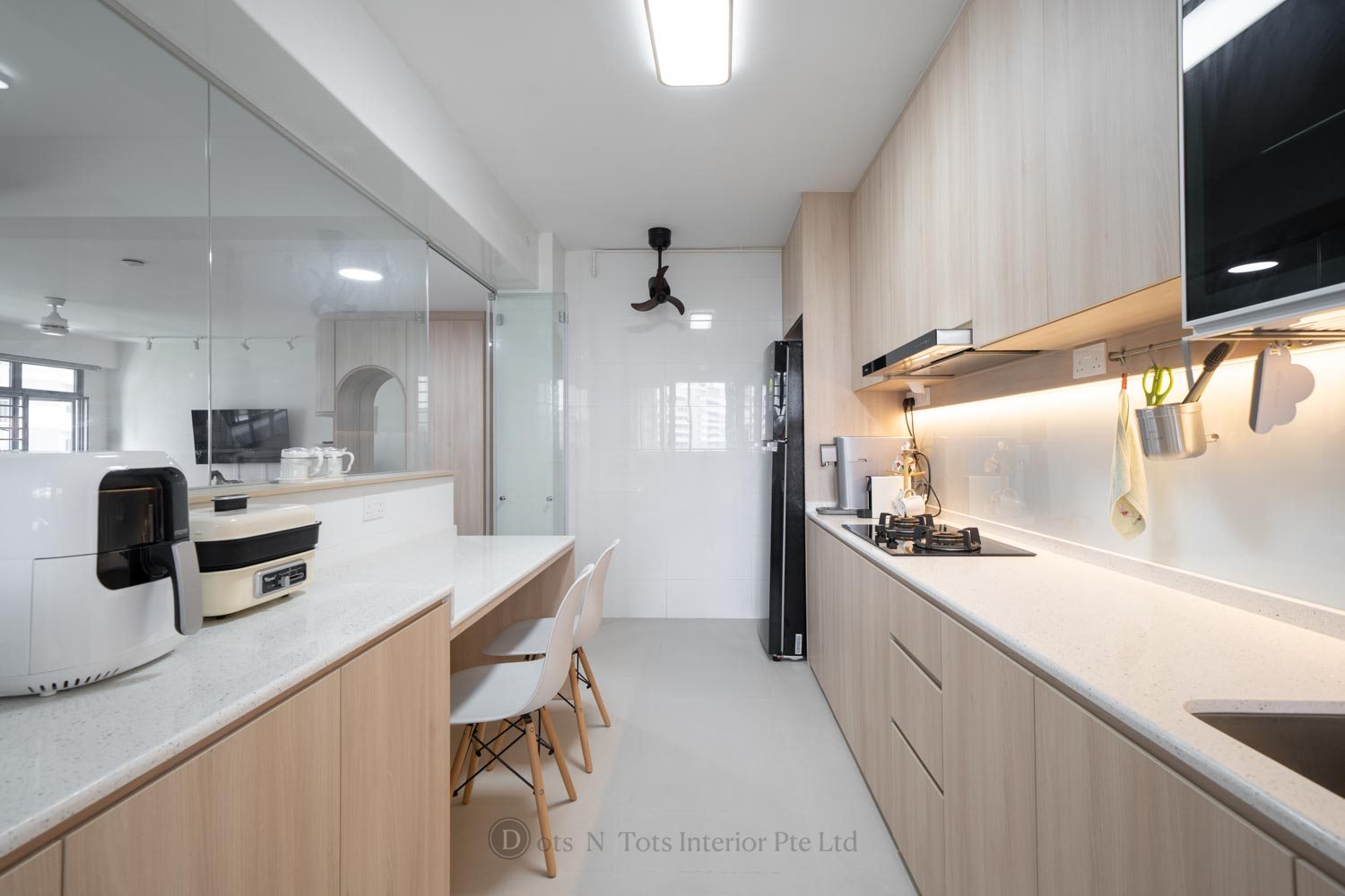 Minimalist, Modern, Others Design - Kitchen - HDB 5 Room - Design by Dots n Tots Interior Pte Ltd