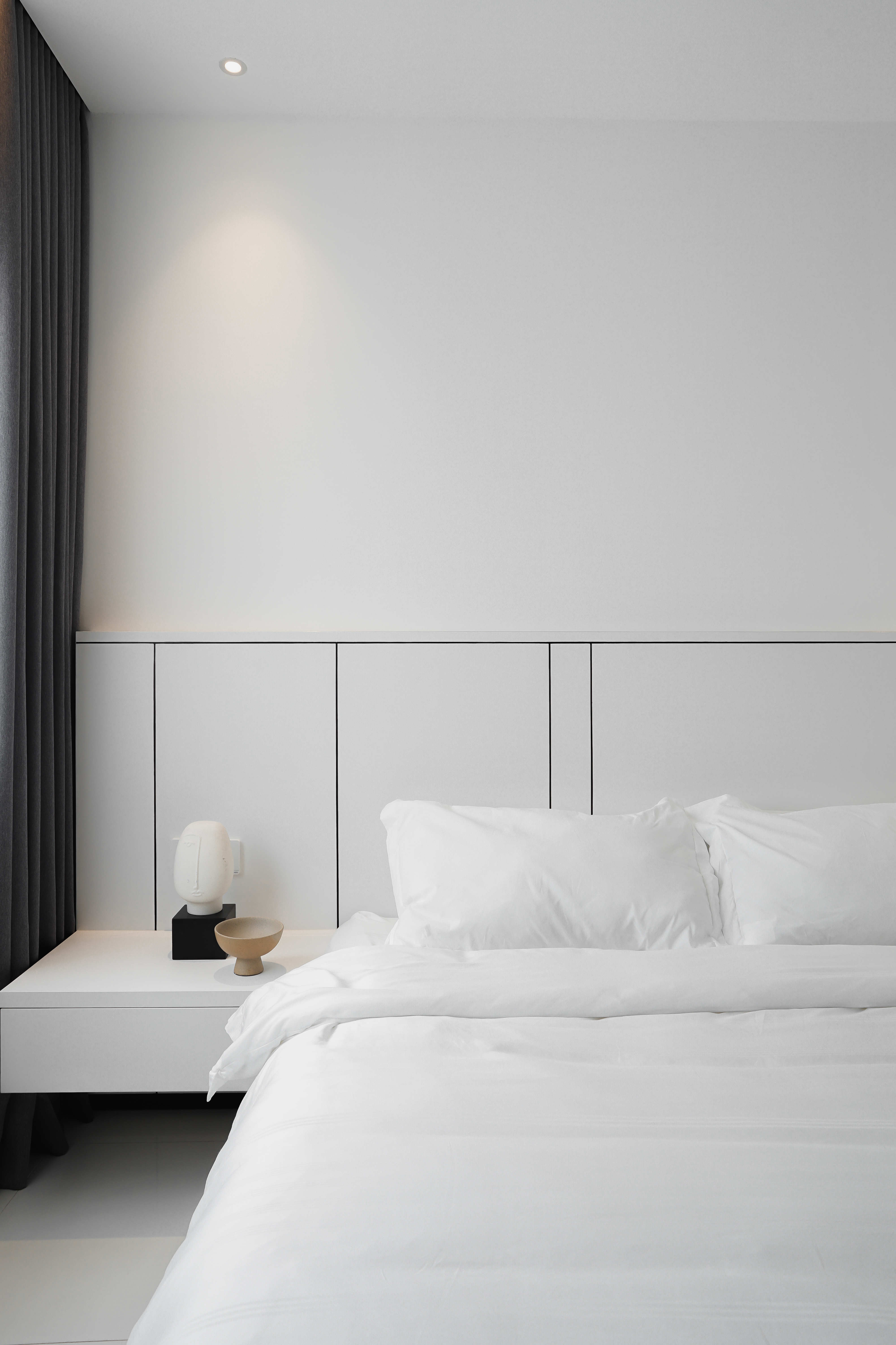 Minimalist Design - Bedroom - Condominium - Design by Doubble Interior Associates Singapore