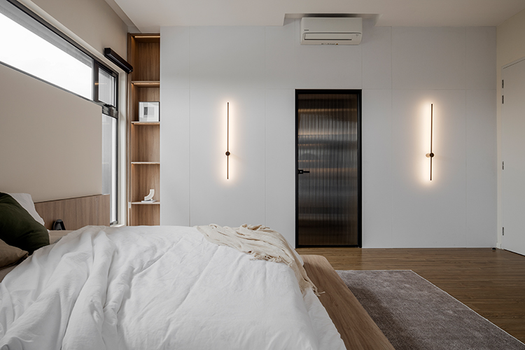 Contemporary, Modern Design - Bedroom - Landed House - Design by Doubble Interior Associates Singapore