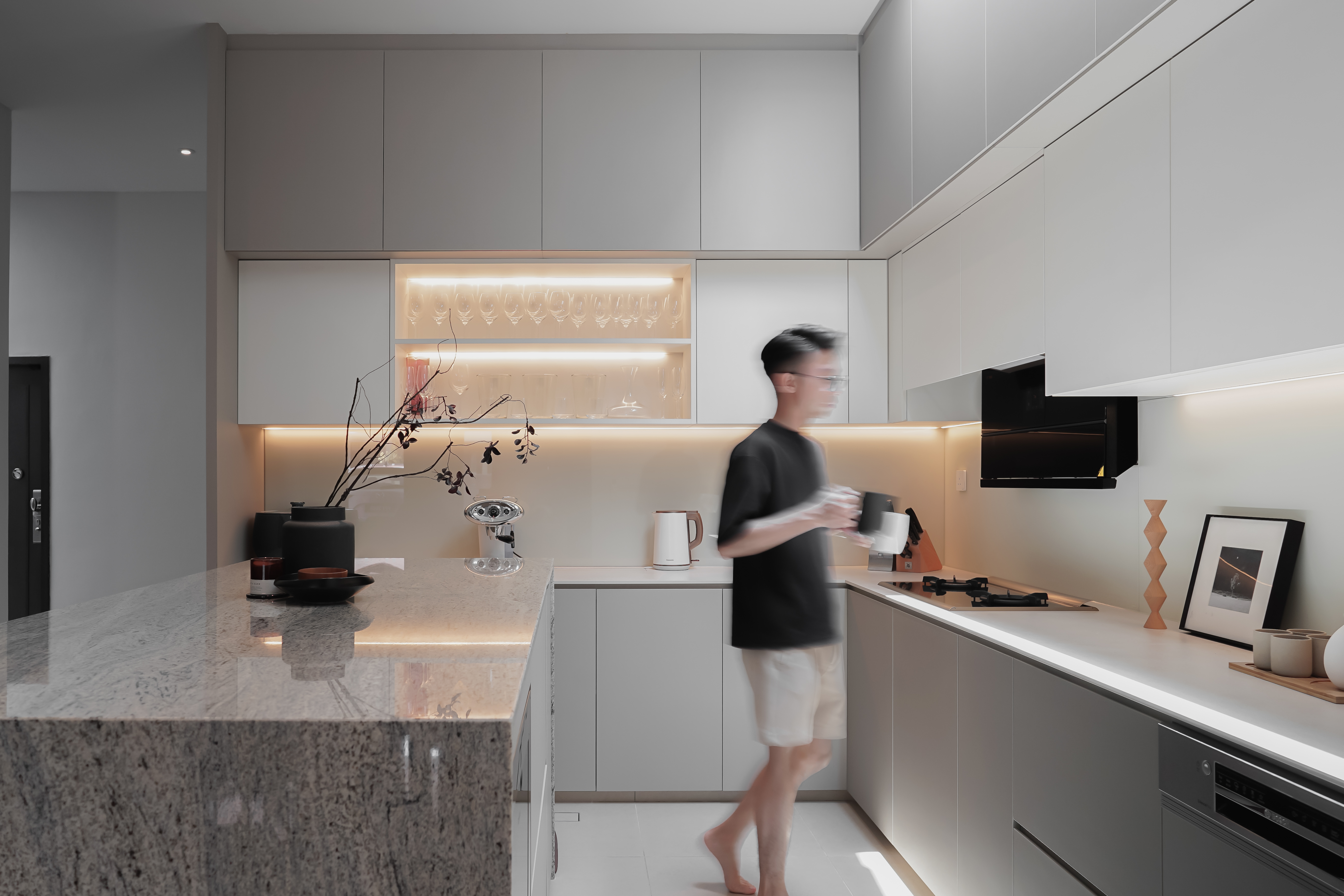 Contemporary, Modern Design - Kitchen - Landed House - Design by Doubble Interior Associates Singapore