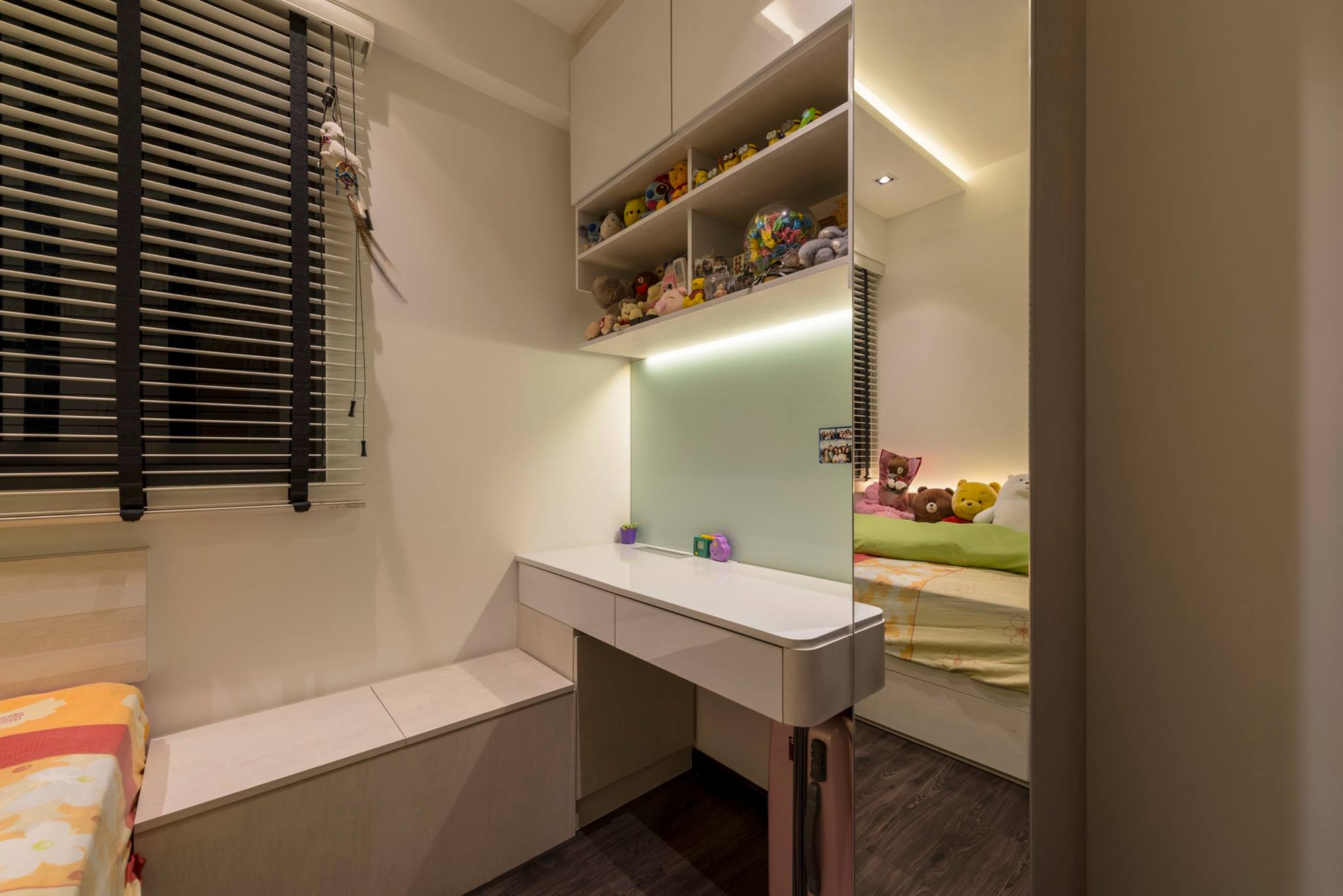 Contemporary Design - Study Room - Condominium - Design by Earth Interior Design Pte Ltd 