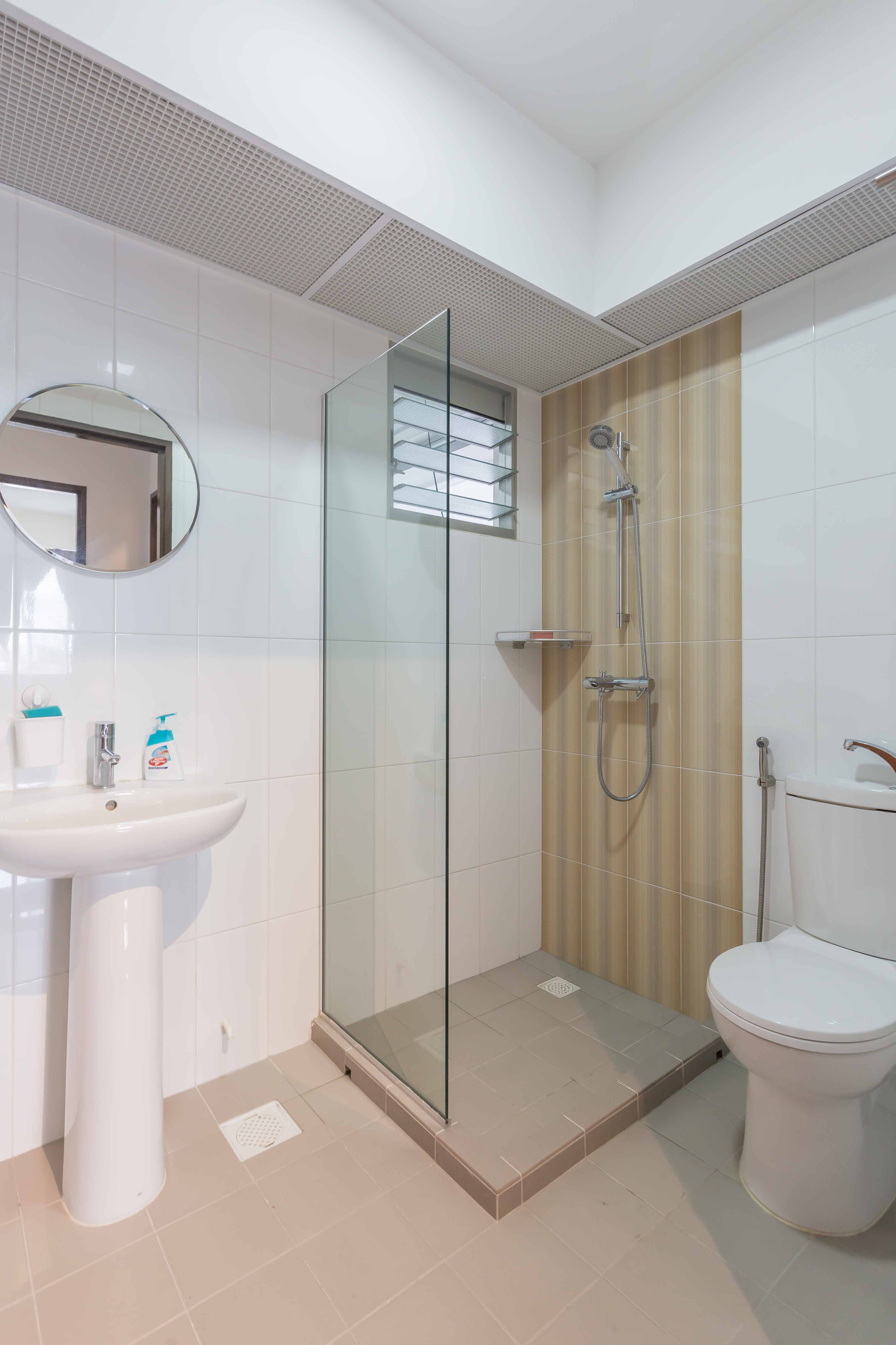 Modern Design - Bathroom - HDB 4 Room - Design by EC Vision Design Pte Ltd