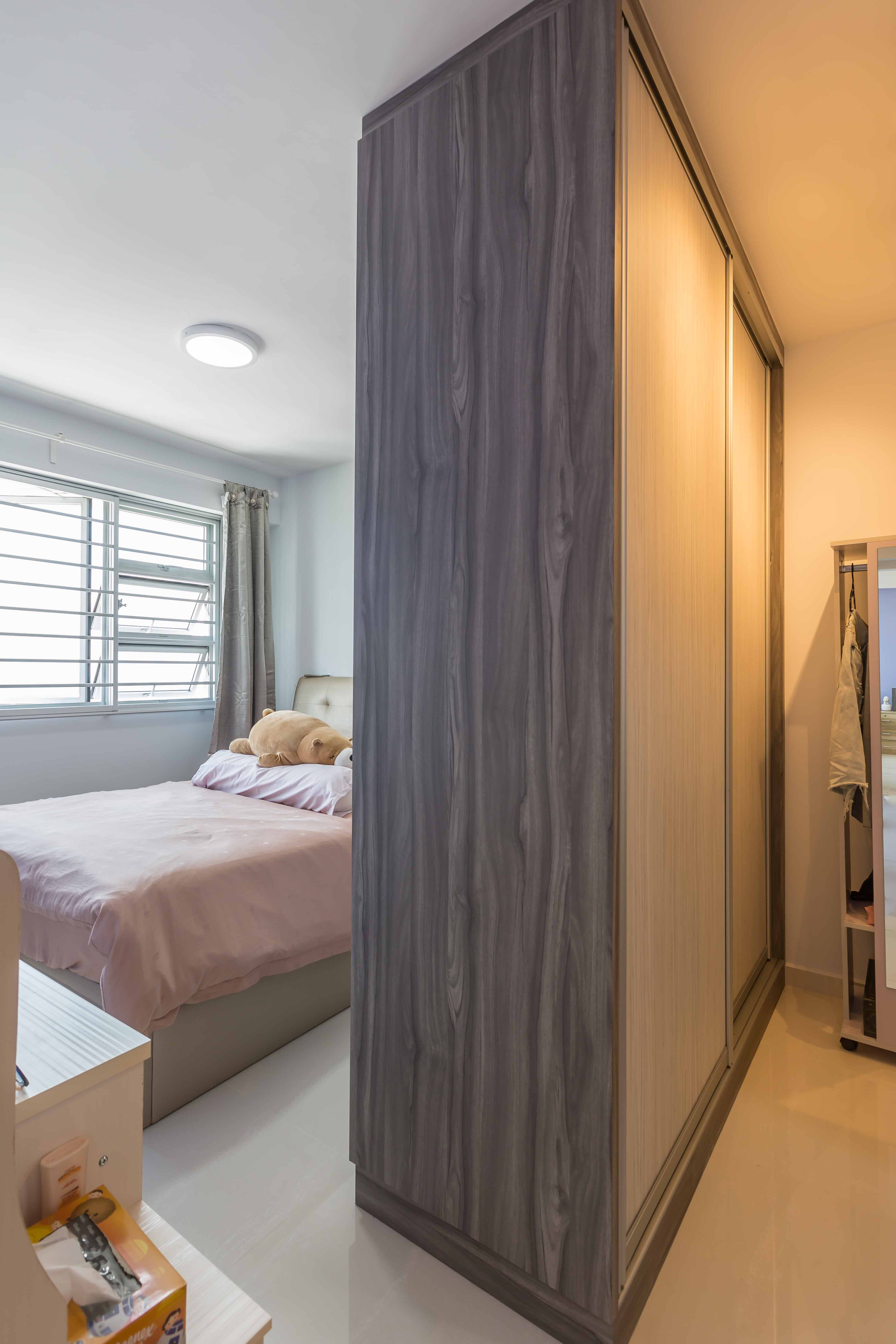 Modern Design - Bedroom - HDB 3 Room - Design by EC Vision Design Pte Ltd
