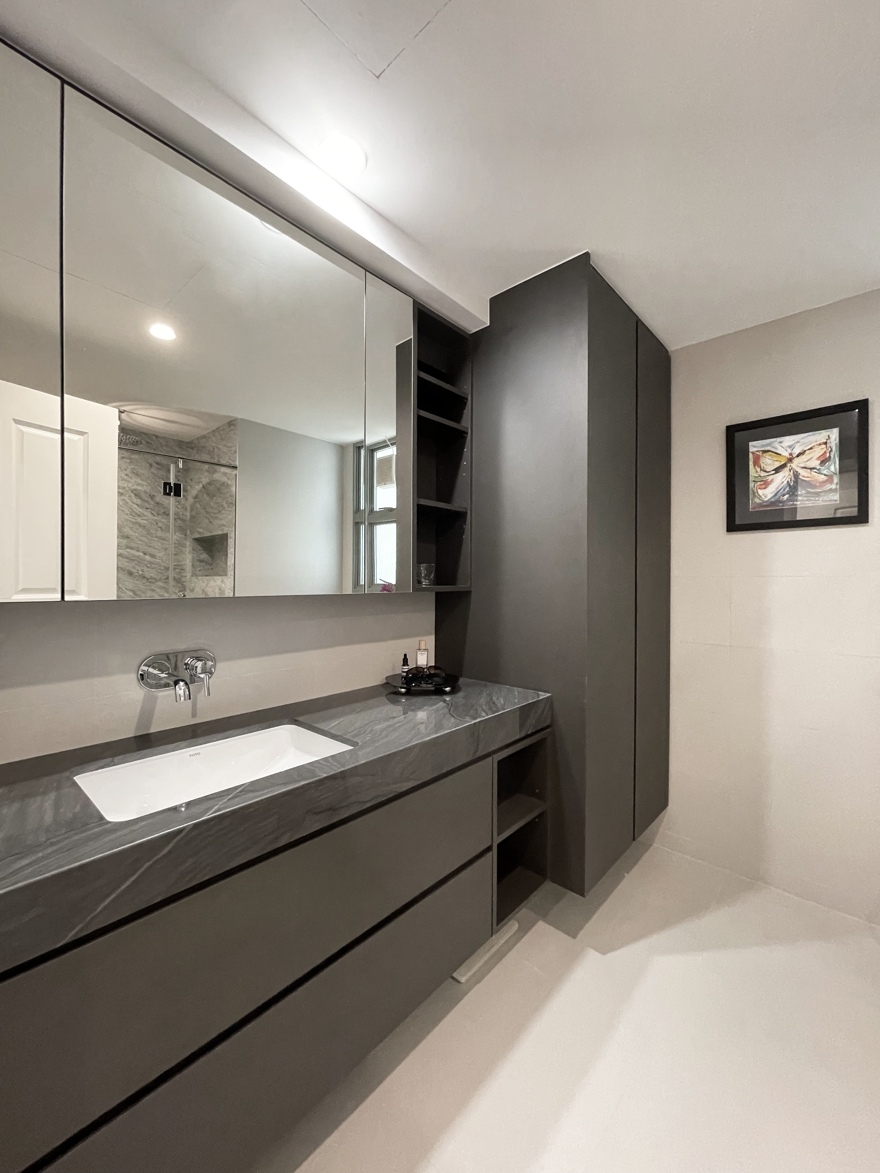 Modern, Victorian Design - Bathroom - Condominium - Design by Edgeline Planners Pte Ltd