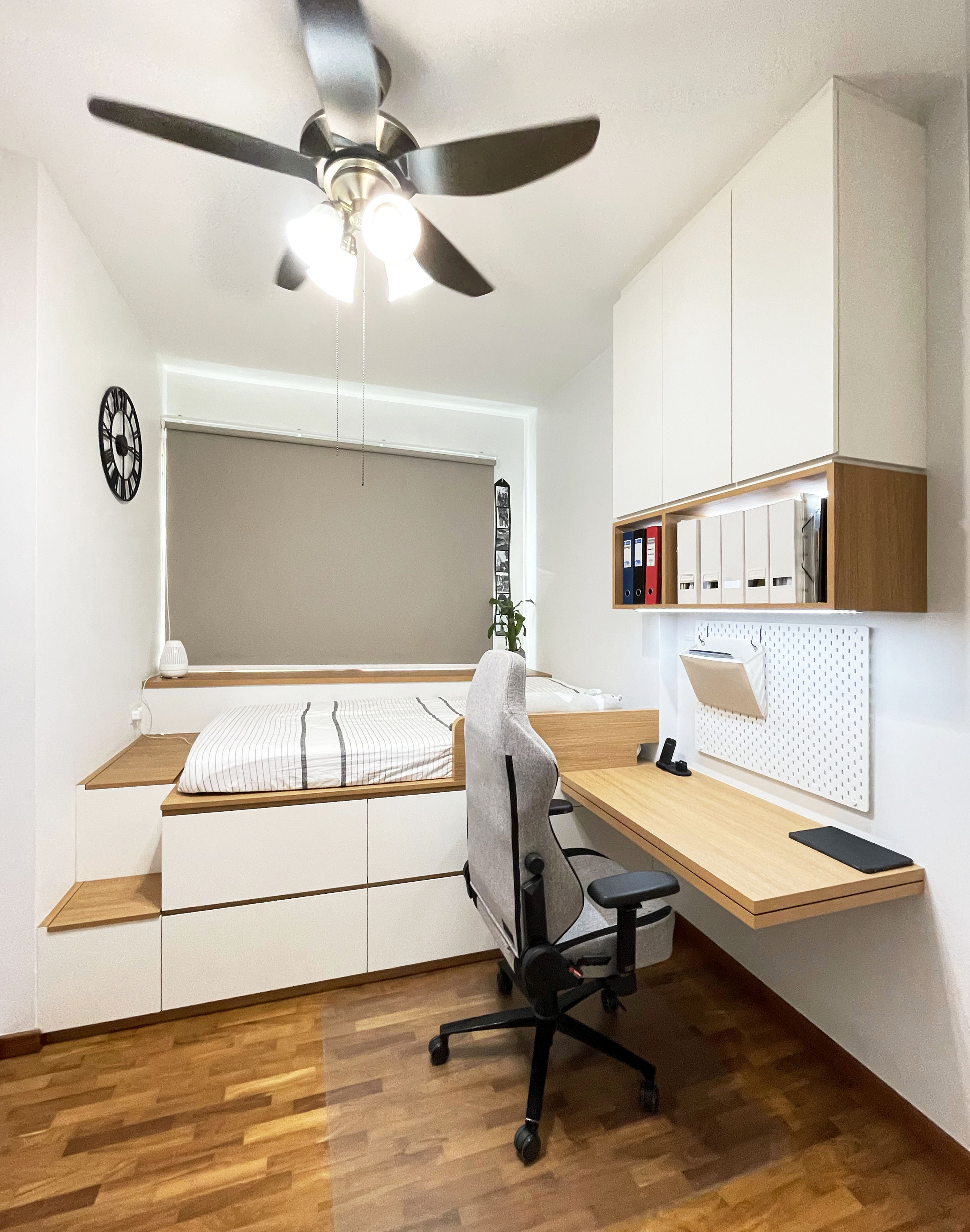 Minimalist, Scandinavian Design - Bedroom - Condominium - Design by Edgeline Planners Pte Ltd