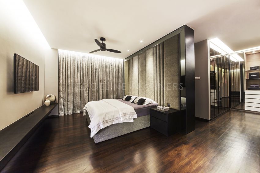 Minimalist, Modern Design - Bedroom - Landed House - Design by Edgeline Planners Pte Ltd