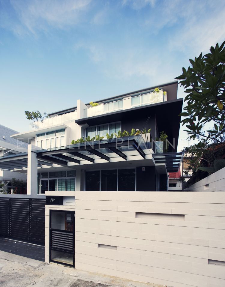 Minimalist, Modern Design - Balcony - Landed House - Design by Edgeline Planners Pte Ltd