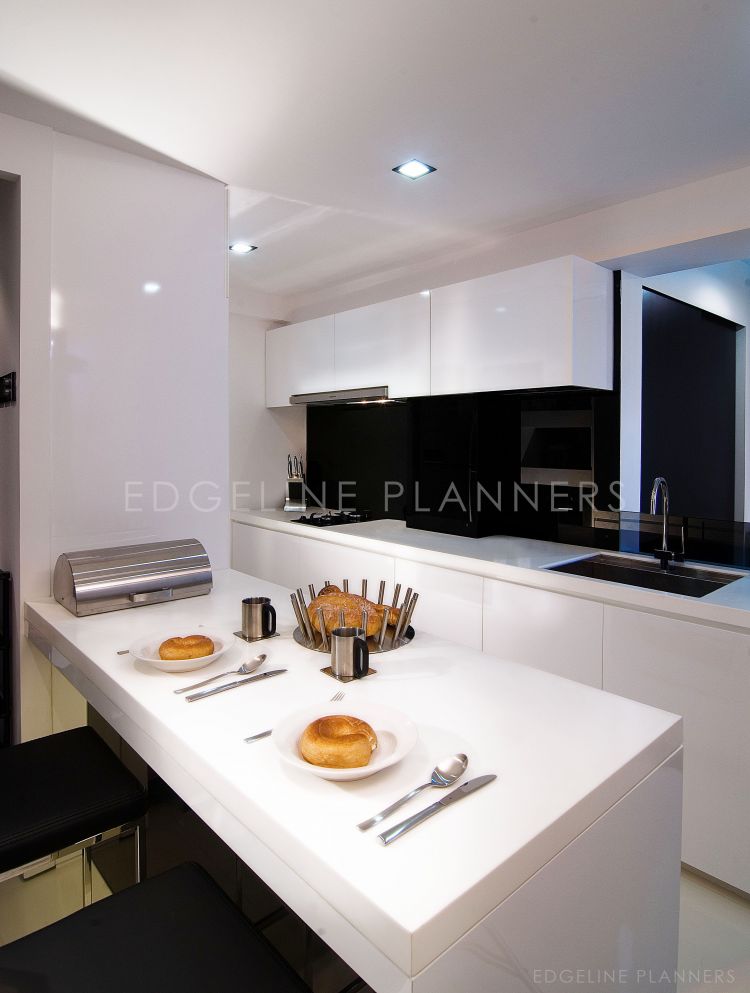 Minimalist, Modern Design - Dining Room - HDB 5 Room - Design by Edgeline Planners Pte Ltd