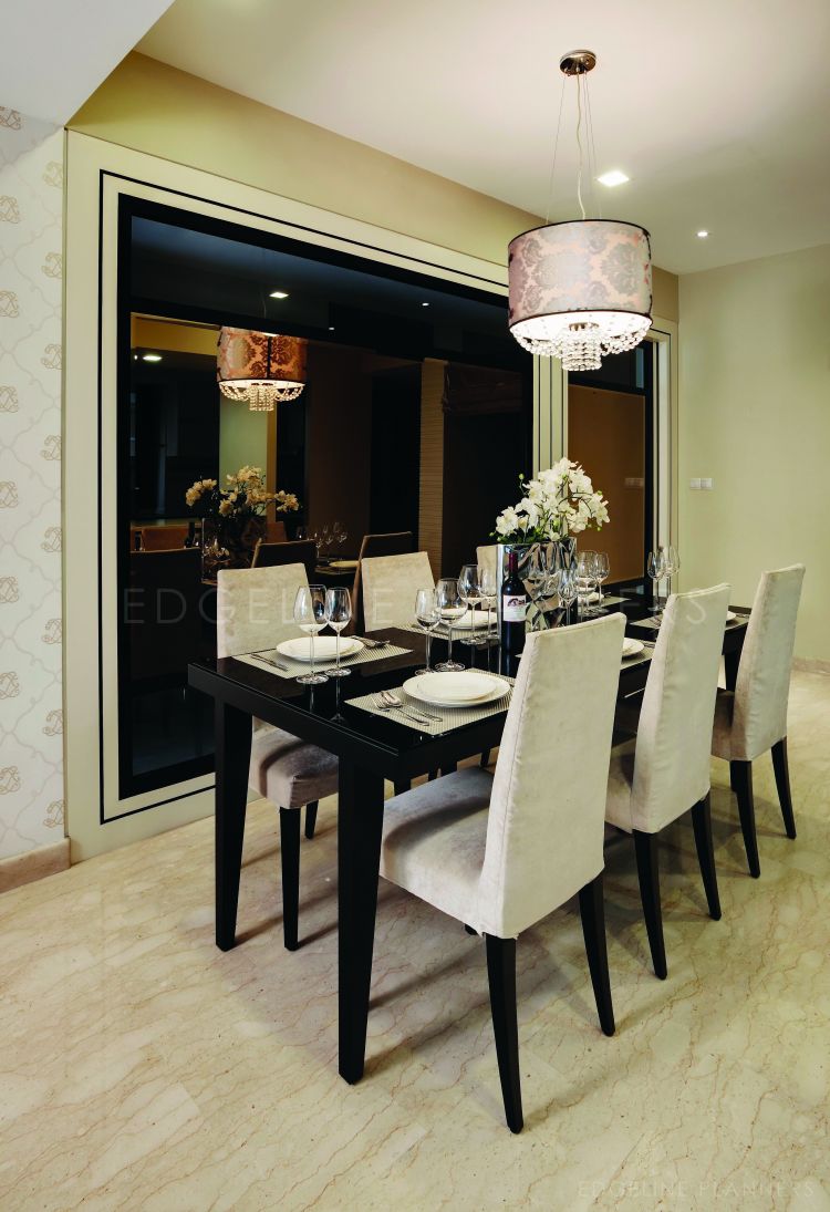 Contemporary Design - Dining Room - Condominium - Design by Edgeline Planners Pte Ltd