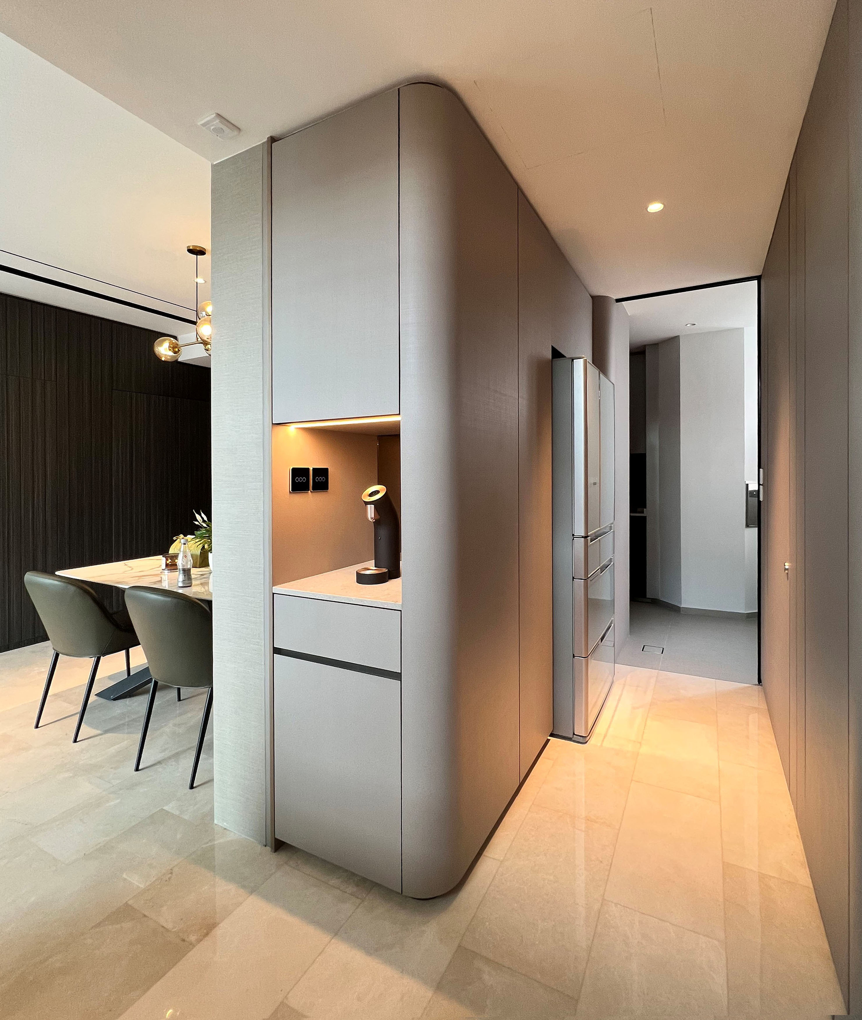 Modern Design - Dining Room - Condominium - Design by Edgeline Planners Pte Ltd