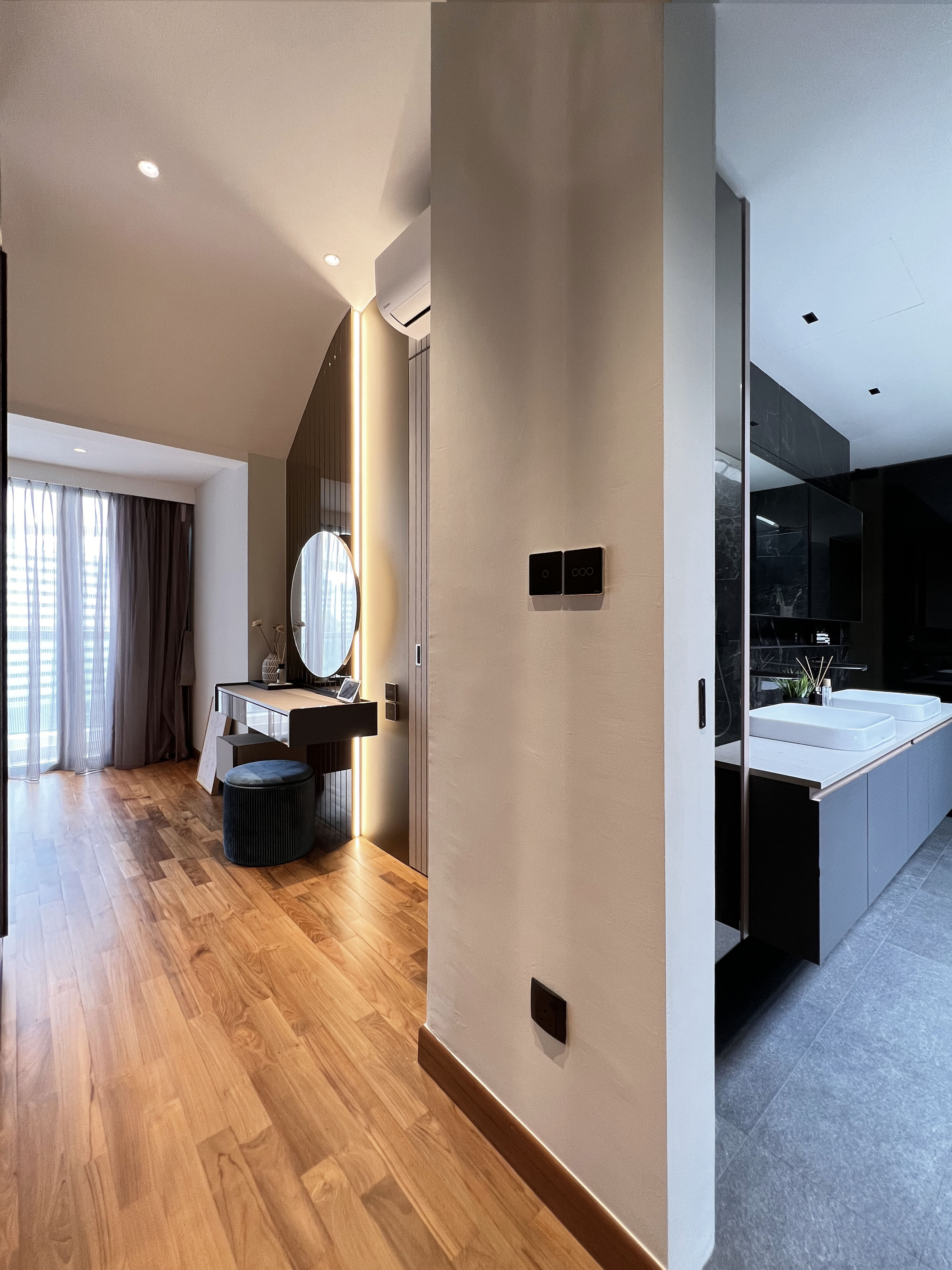 Modern Design - Bedroom - Condominium - Design by Edgeline Planners Pte Ltd