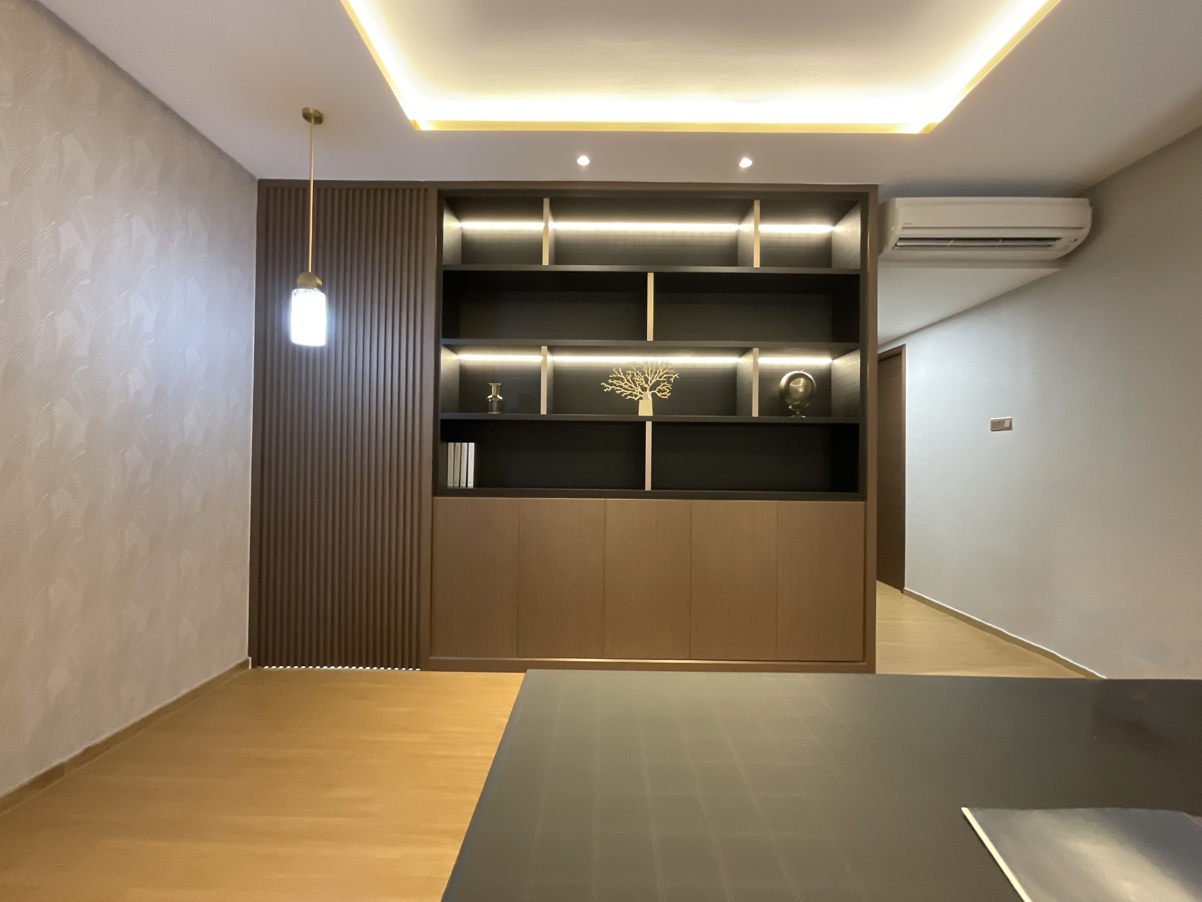 Classical, Modern Design - Study Room - Condominium - Design by Edgeline Planners Pte Ltd