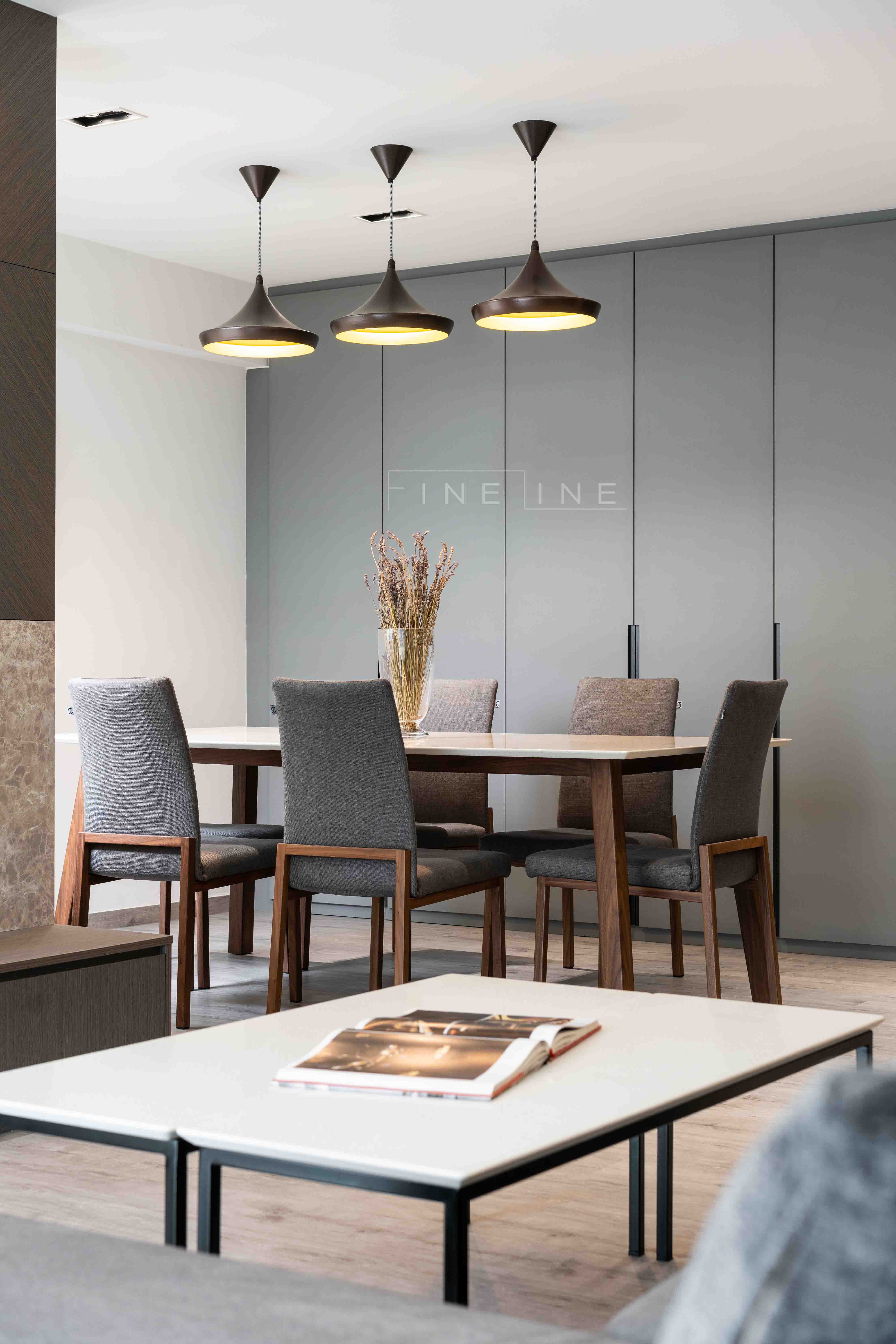 Contemporary Design - Dining Room - HDB 5 Room - Design by Fineline Design Pte Ltd