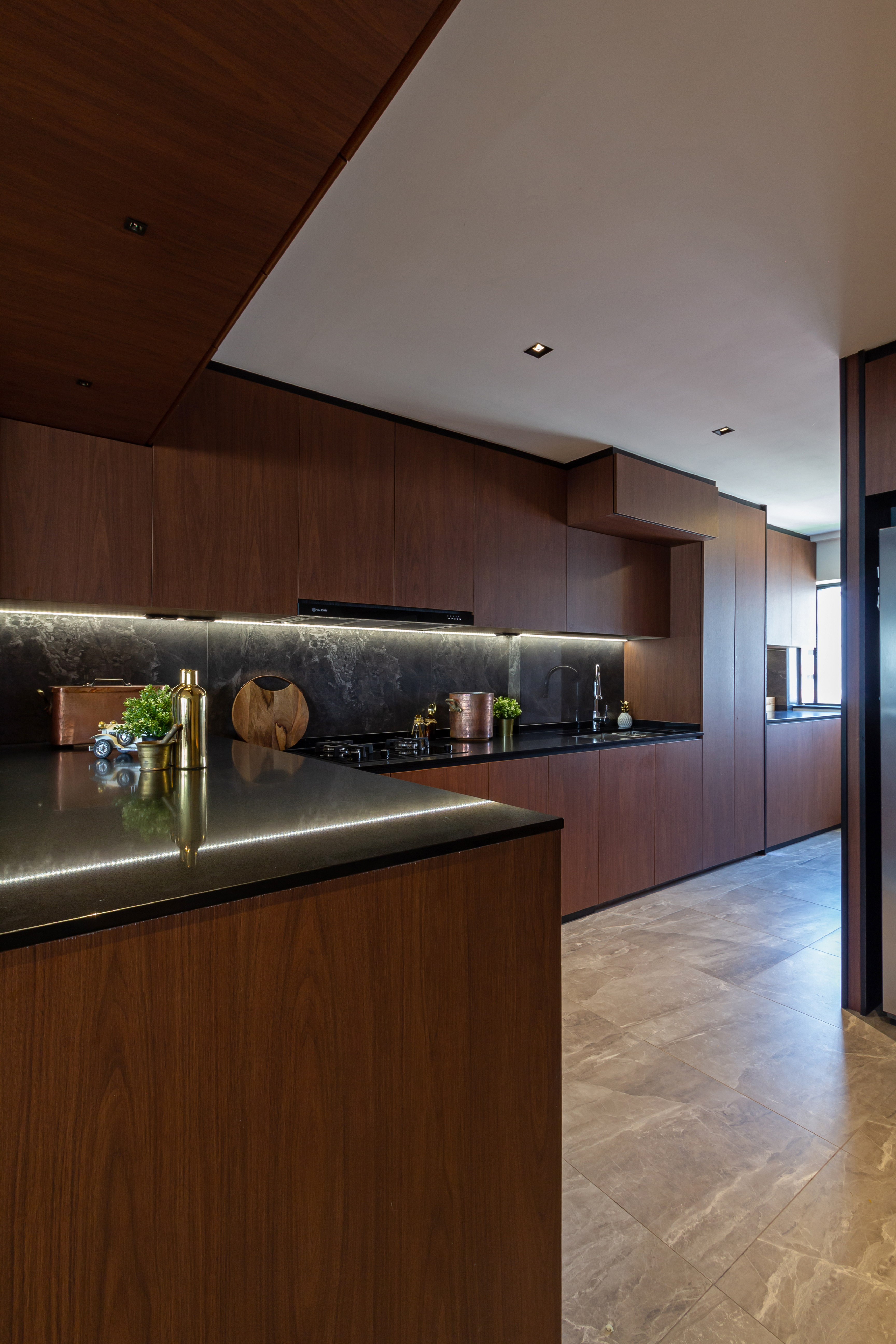 Modern Design - Kitchen - HDB 4 Room - Design by Fineline Design Pte Ltd