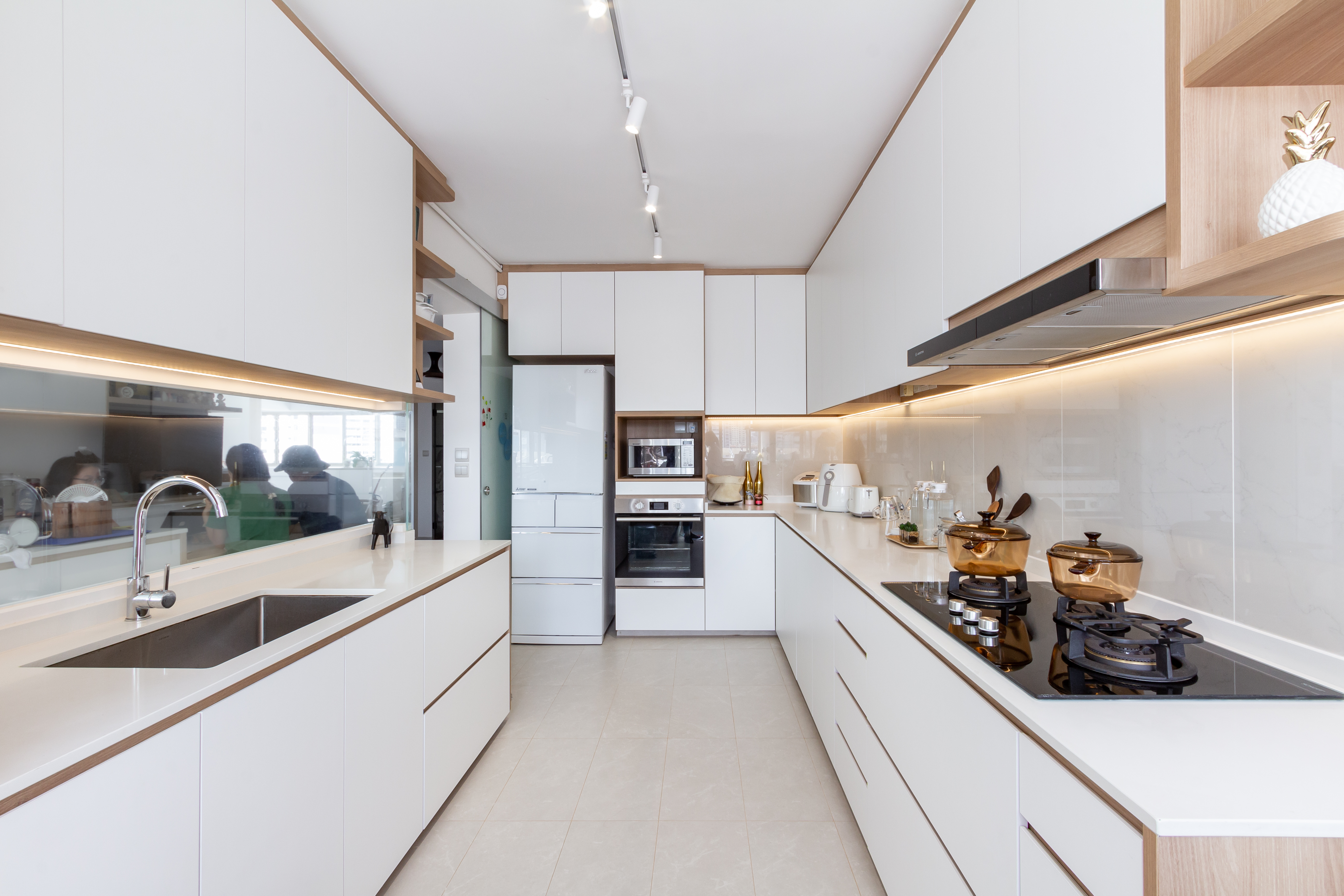 Scandinavian Design - Kitchen - HDB Executive Apartment - Design by Fineline Design Pte Ltd